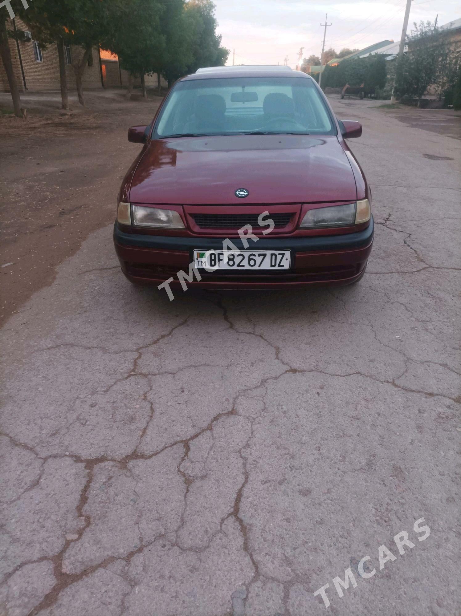 Opel Vectra 1993 - 55 000 TMT - Шабатский этрап - img 3