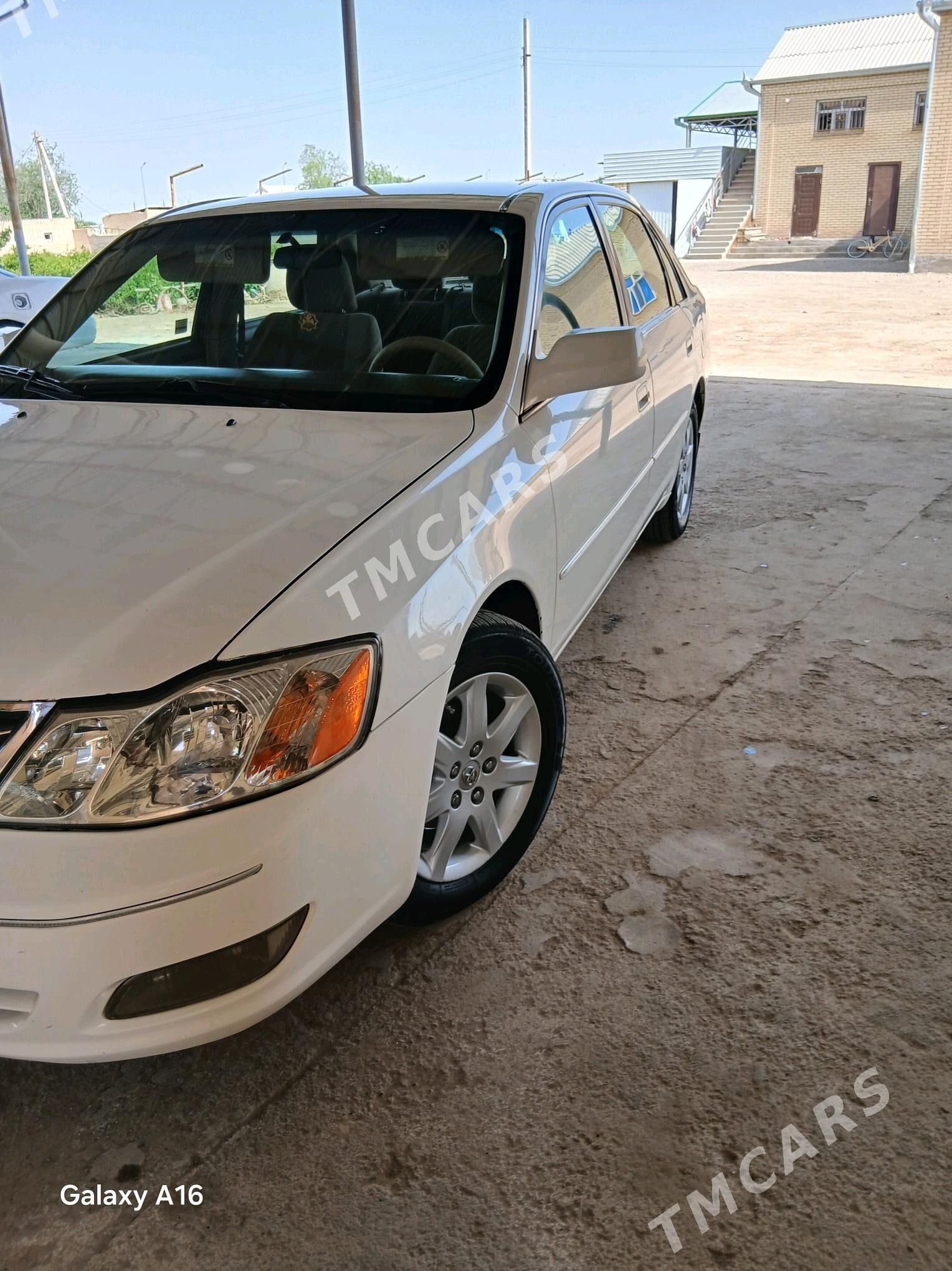 Toyota Avalon 2000 - 150 000 TMT - Векильбазар - img 5