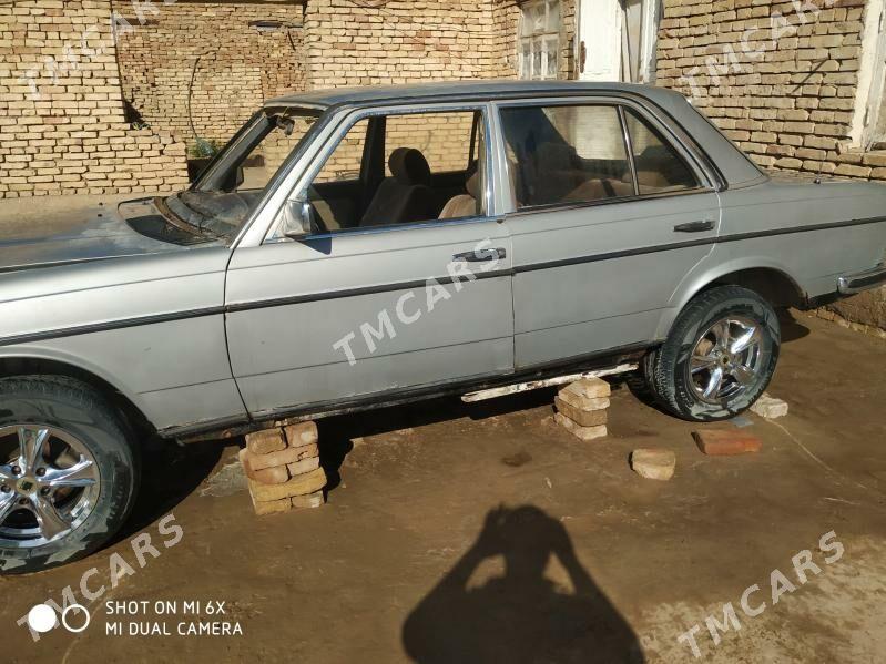 Mercedes-Benz E280 1995 - 20 000 TMT - Байрамали - img 3