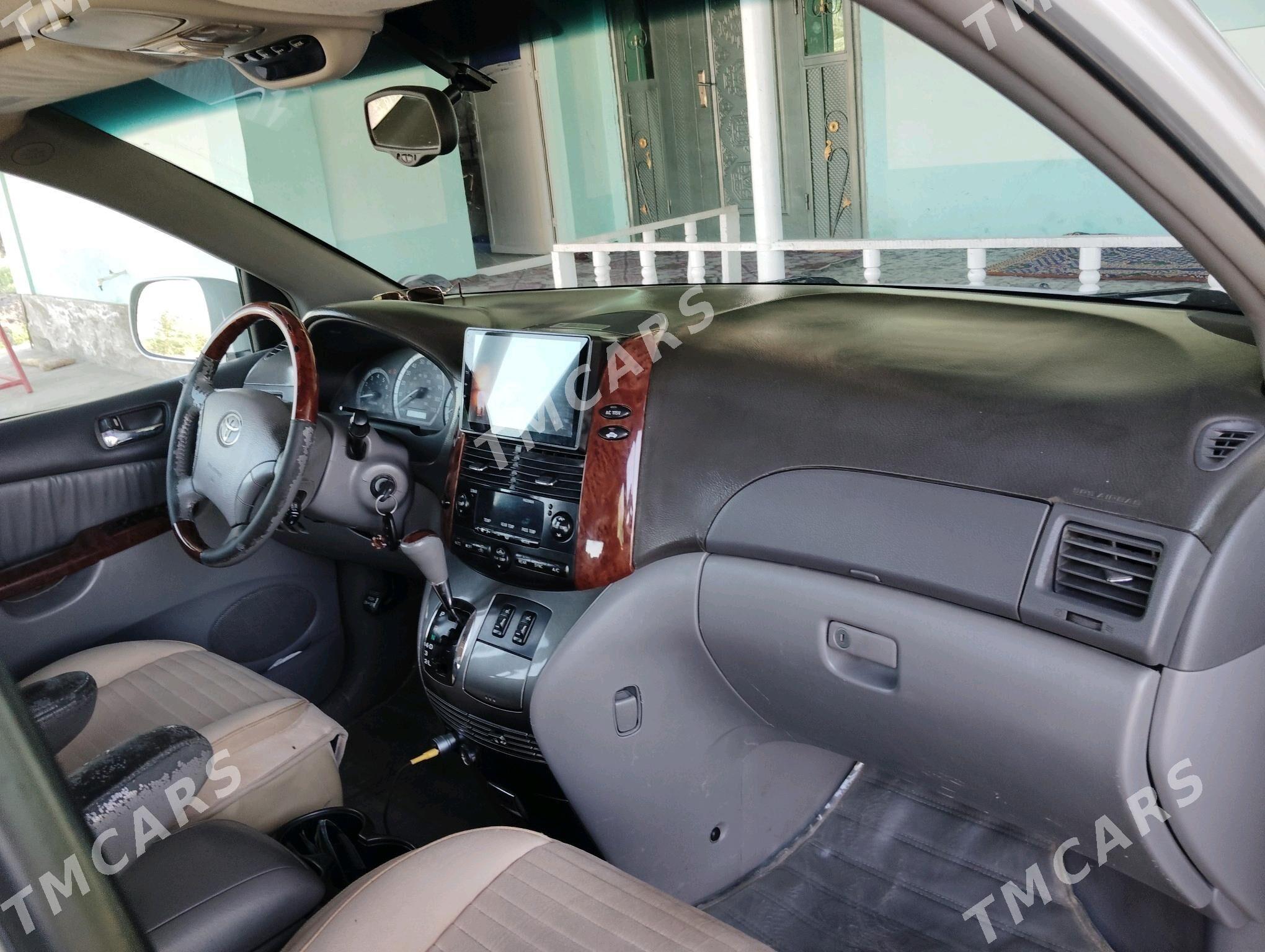 Toyota Sienna 2005 - 200 000 TMT - Türkmenbaşy etr. - img 7