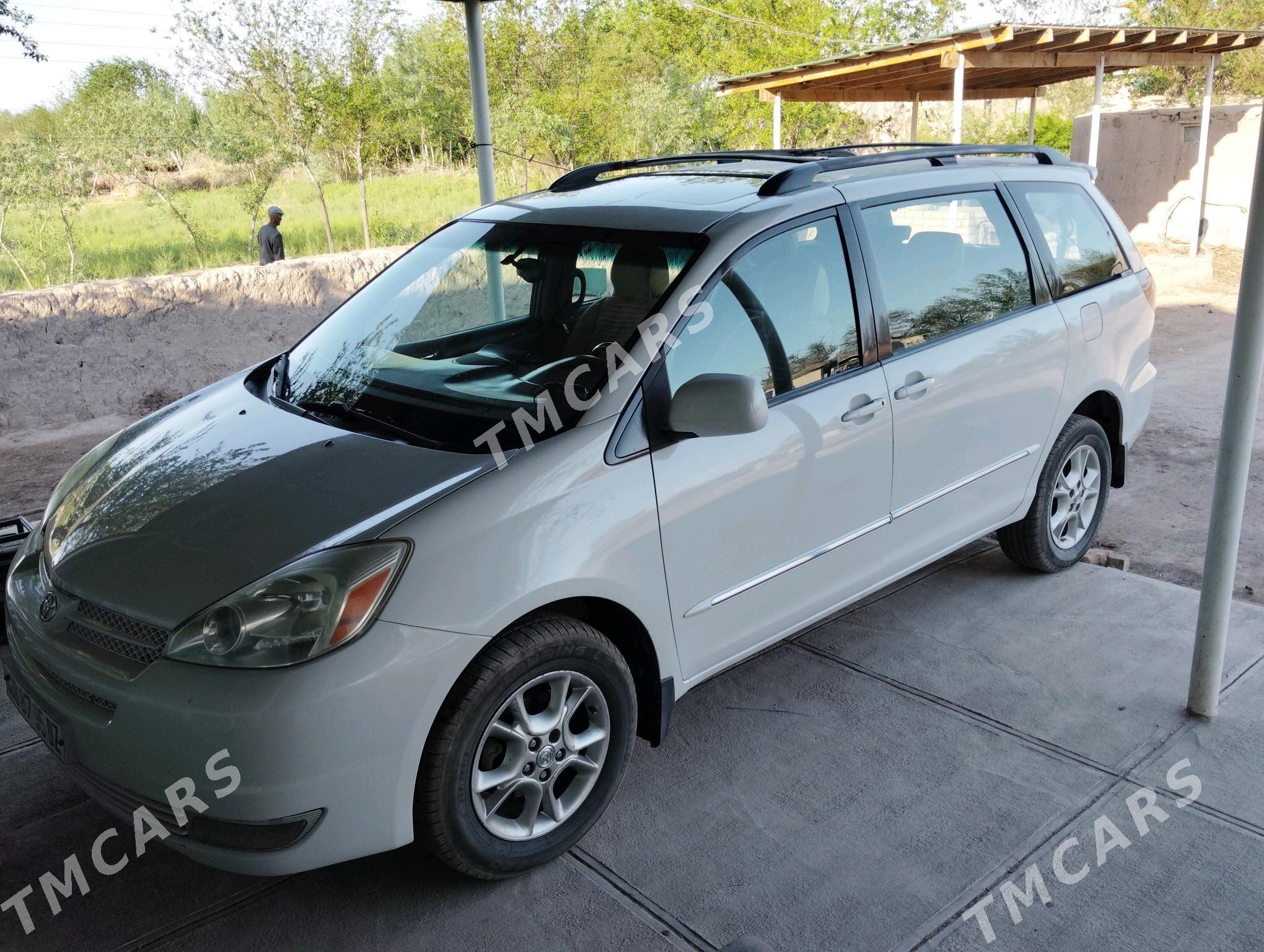 Toyota Sienna 2005 - 200 000 TMT - Türkmenbaşy etr. - img 9