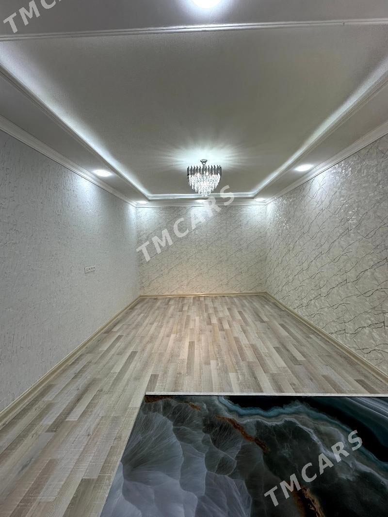 30 mkr 3 komnat 1 etajy - Ашхабад - img 1