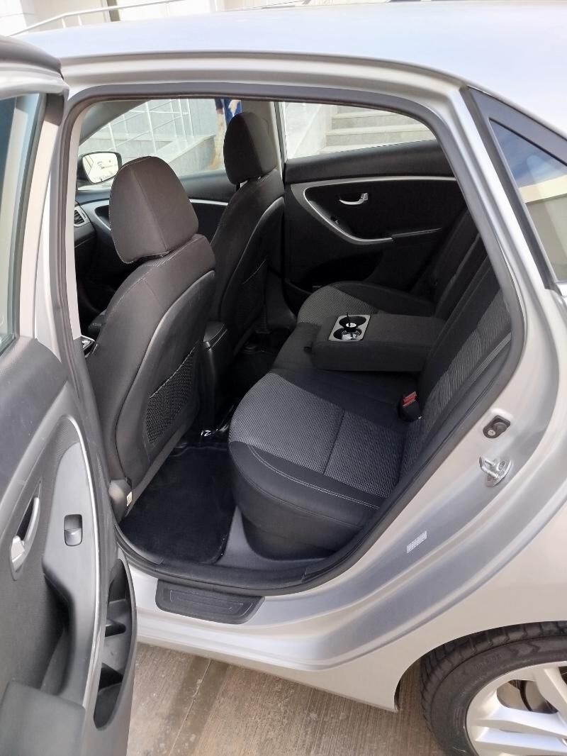 Hyundai Elantra GT 2016 - 165 000 TMT - ул. Чехова -  Элитки (А.Ниязов шаёлы) - img 9
