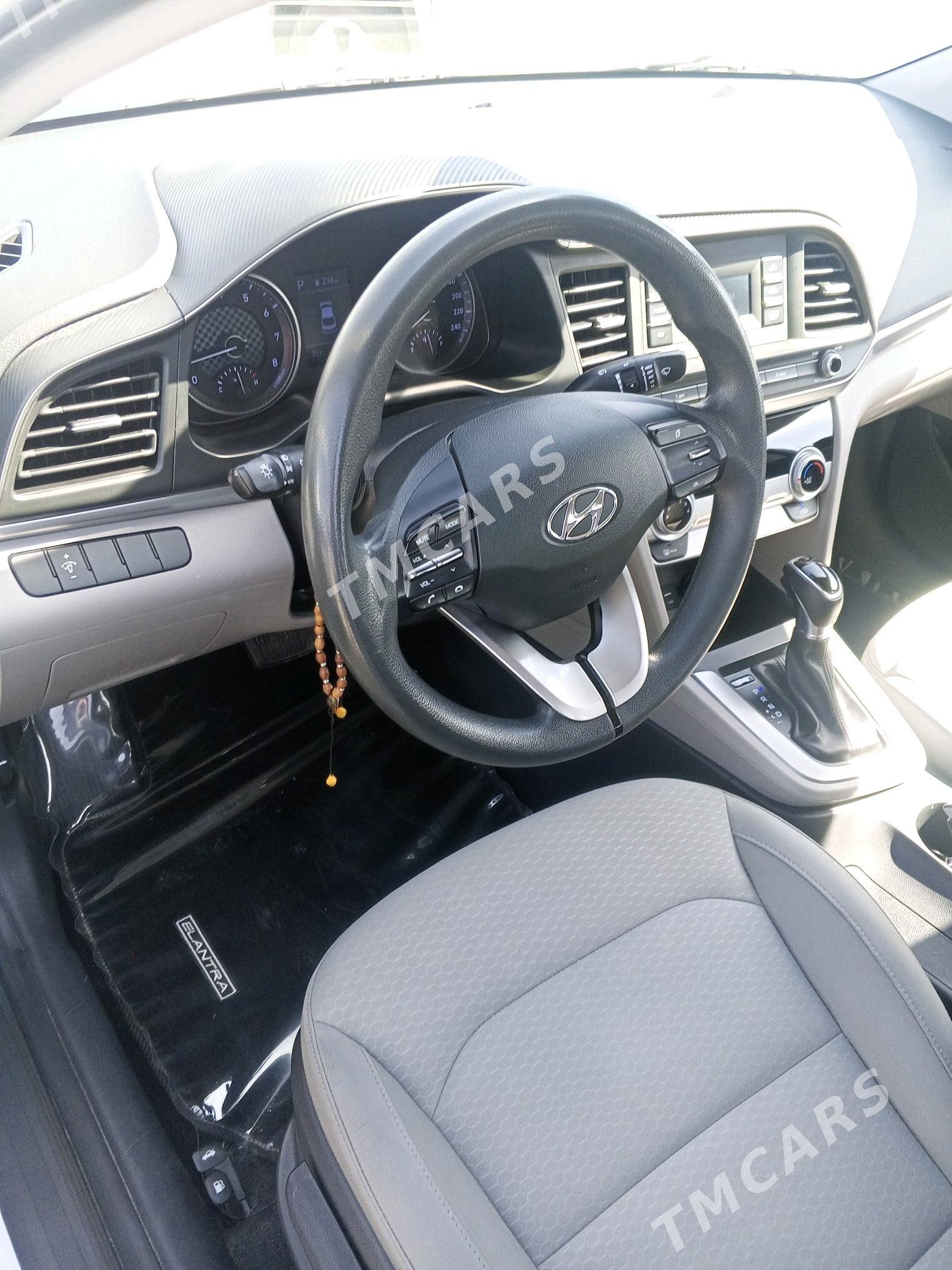 Hyundai Elantra 2019 - 210 000 TMT - Aşgabat - img 4