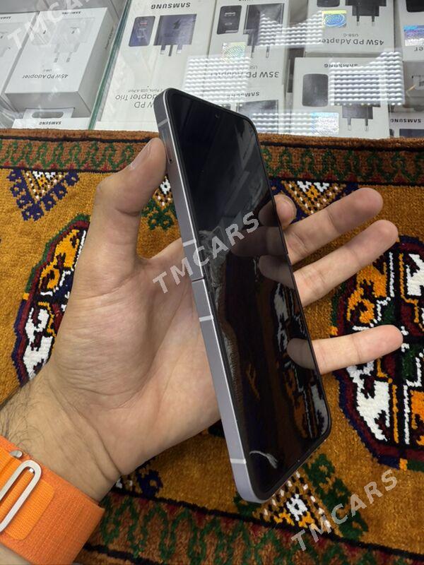 Samsung z flip 6 12/256gb - Garaşsyzlygyň 15 ýyllygy Söwda Merkezi - img 6