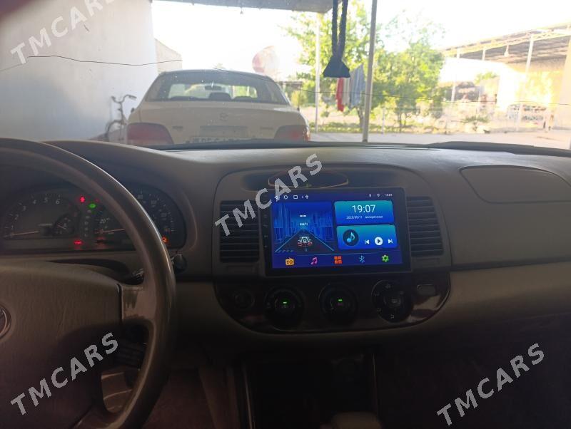 Toyota Camry 2002 - 135 000 TMT - Саят - img 3