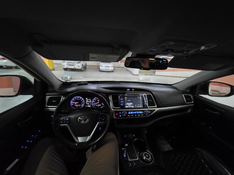 Toyota Highlander 2018 - 410 000 TMT - Ашхабад - img 9