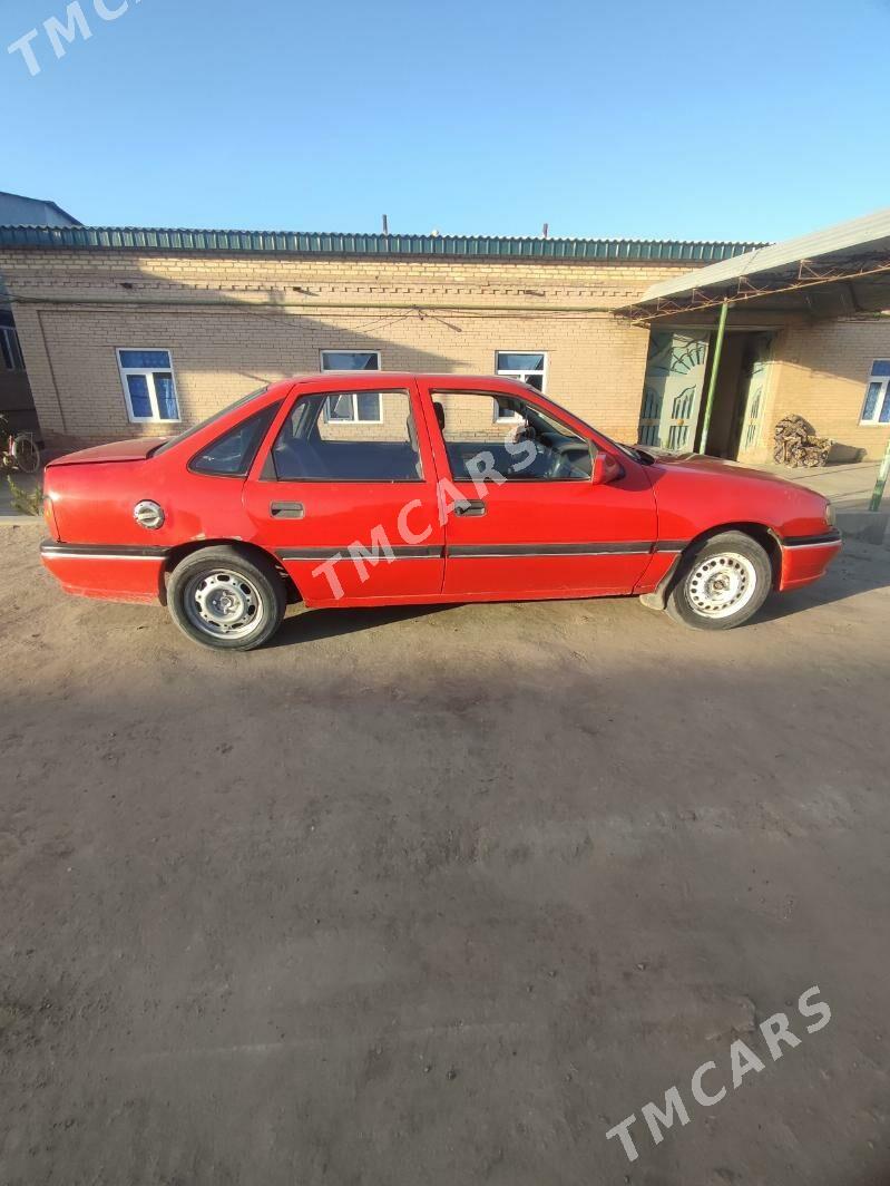 Opel Vectra 1992 - 23 000 TMT - Farap - img 2