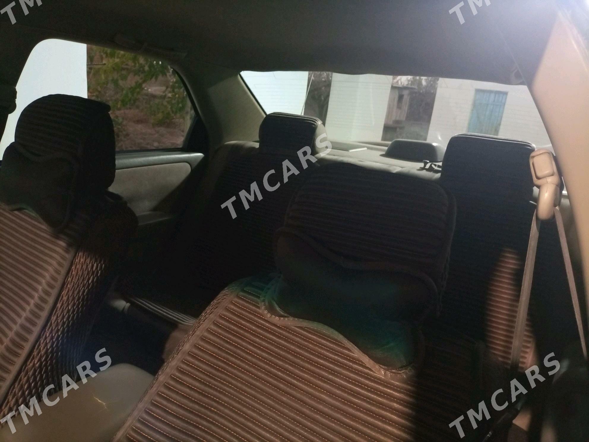 Toyota Camry 2000 - 130 000 TMT - Койтендаг - img 7