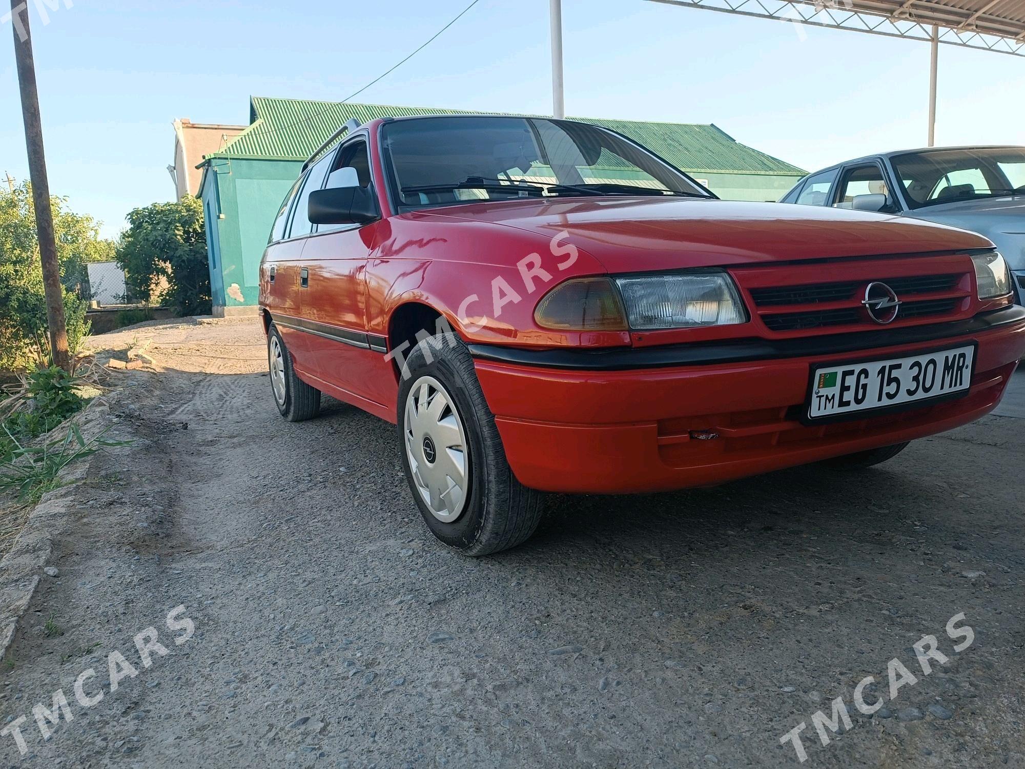 Opel Astra 1992 - 27 000 TMT - Мургап - img 2