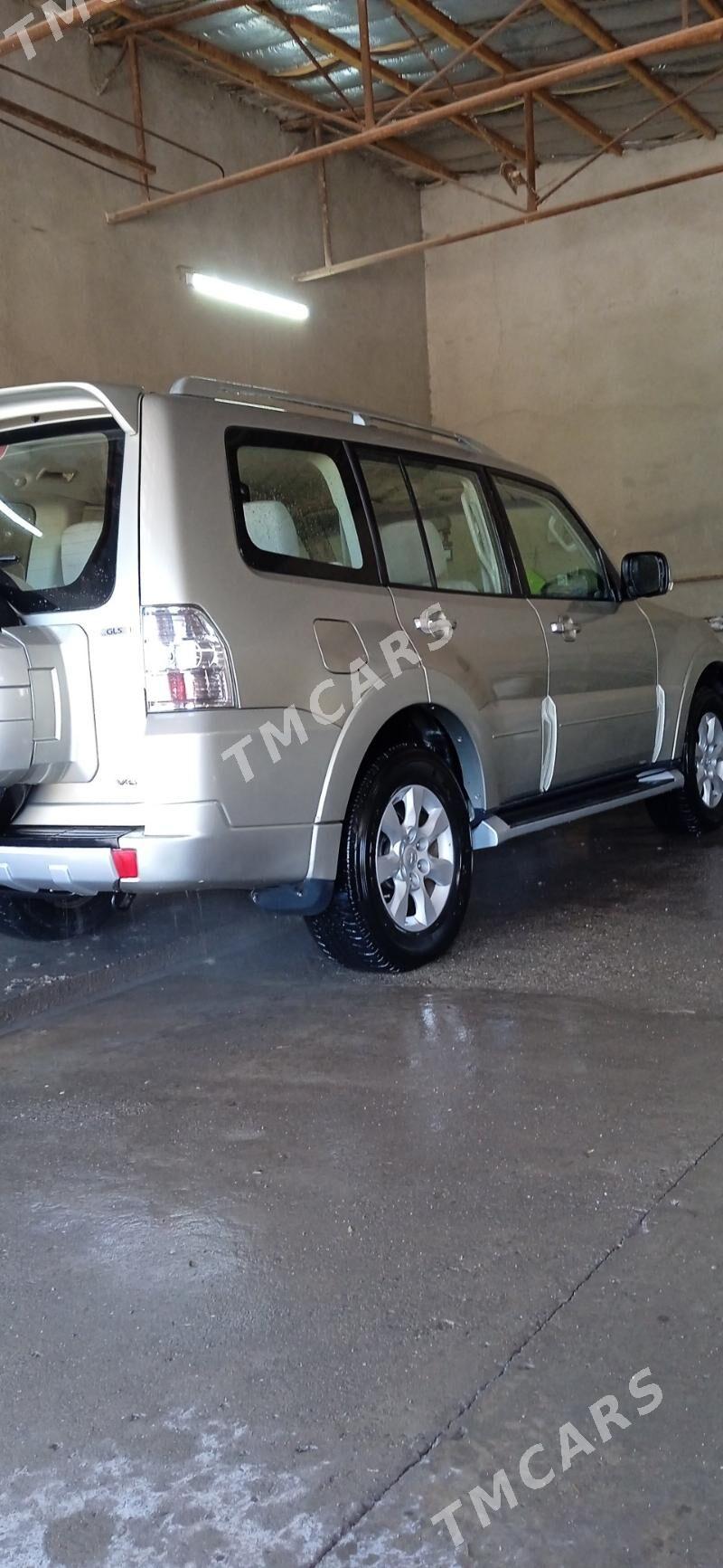 Mitsubishi Pajero 2008 - 200 000 TMT - Boldumsaz - img 1