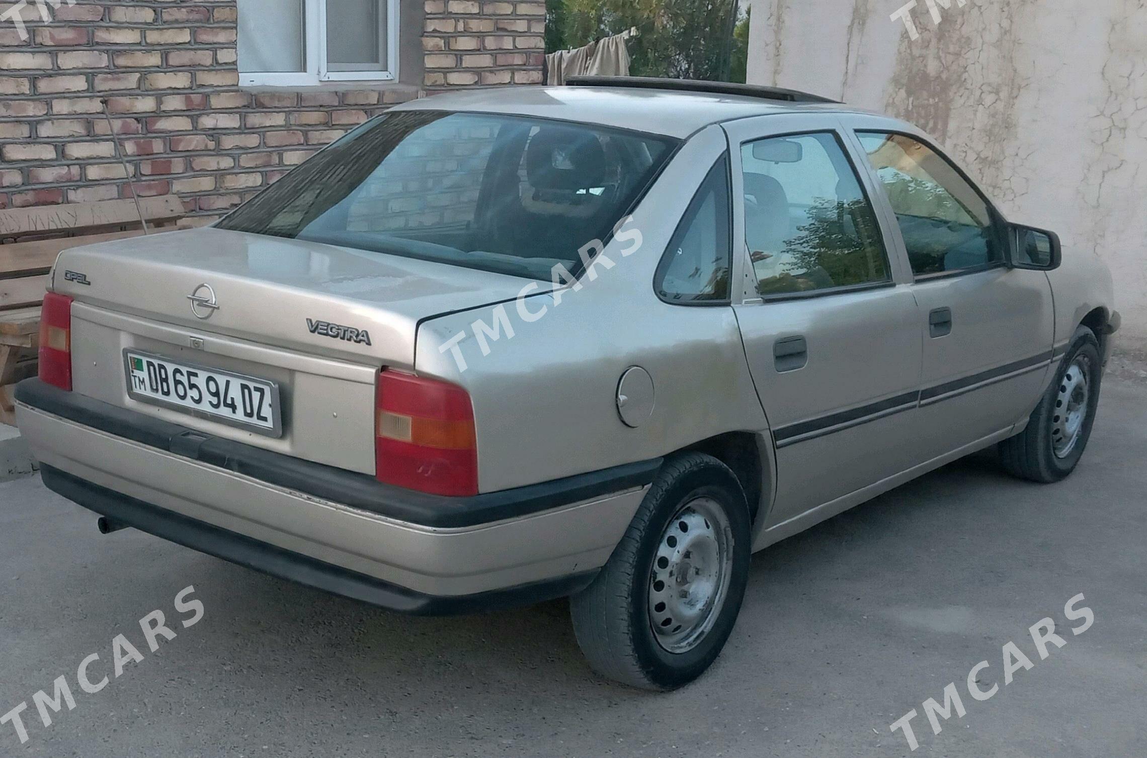 Opel Vectra 1992 - 30 000 TMT - Бахарден - img 5