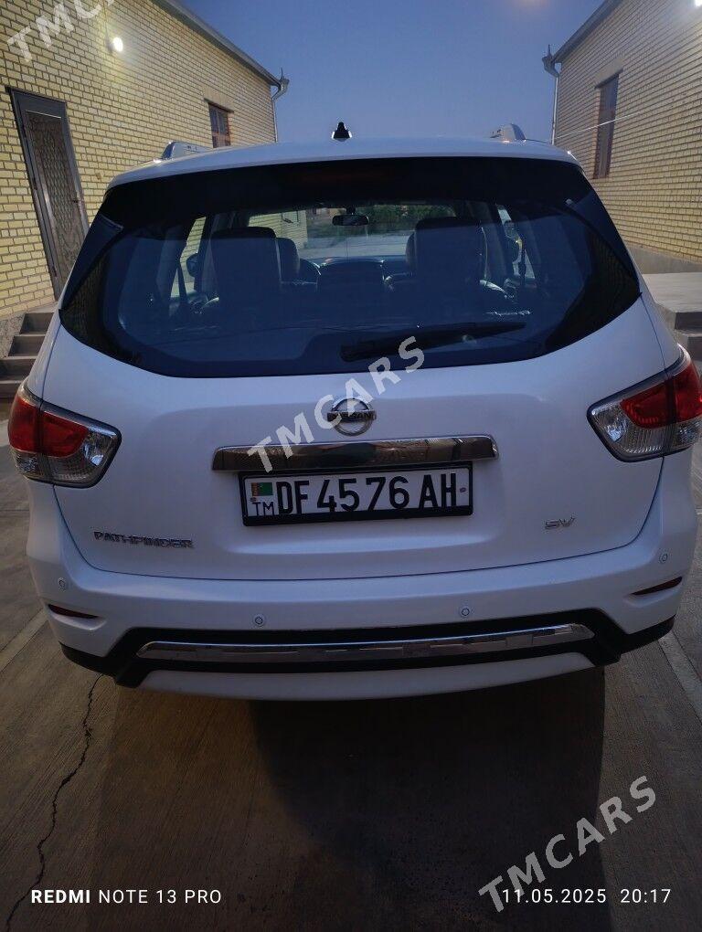Nissan Pathfinder 2014 - 205 000 TMT - Серахс - img 4