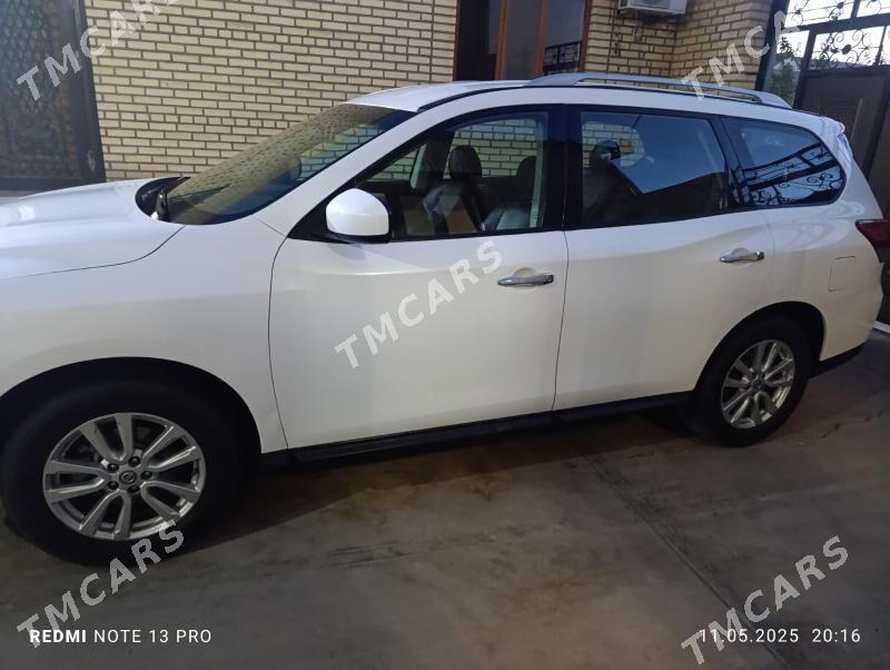 Nissan Pathfinder 2014 - 205 000 TMT - Серахс - img 6