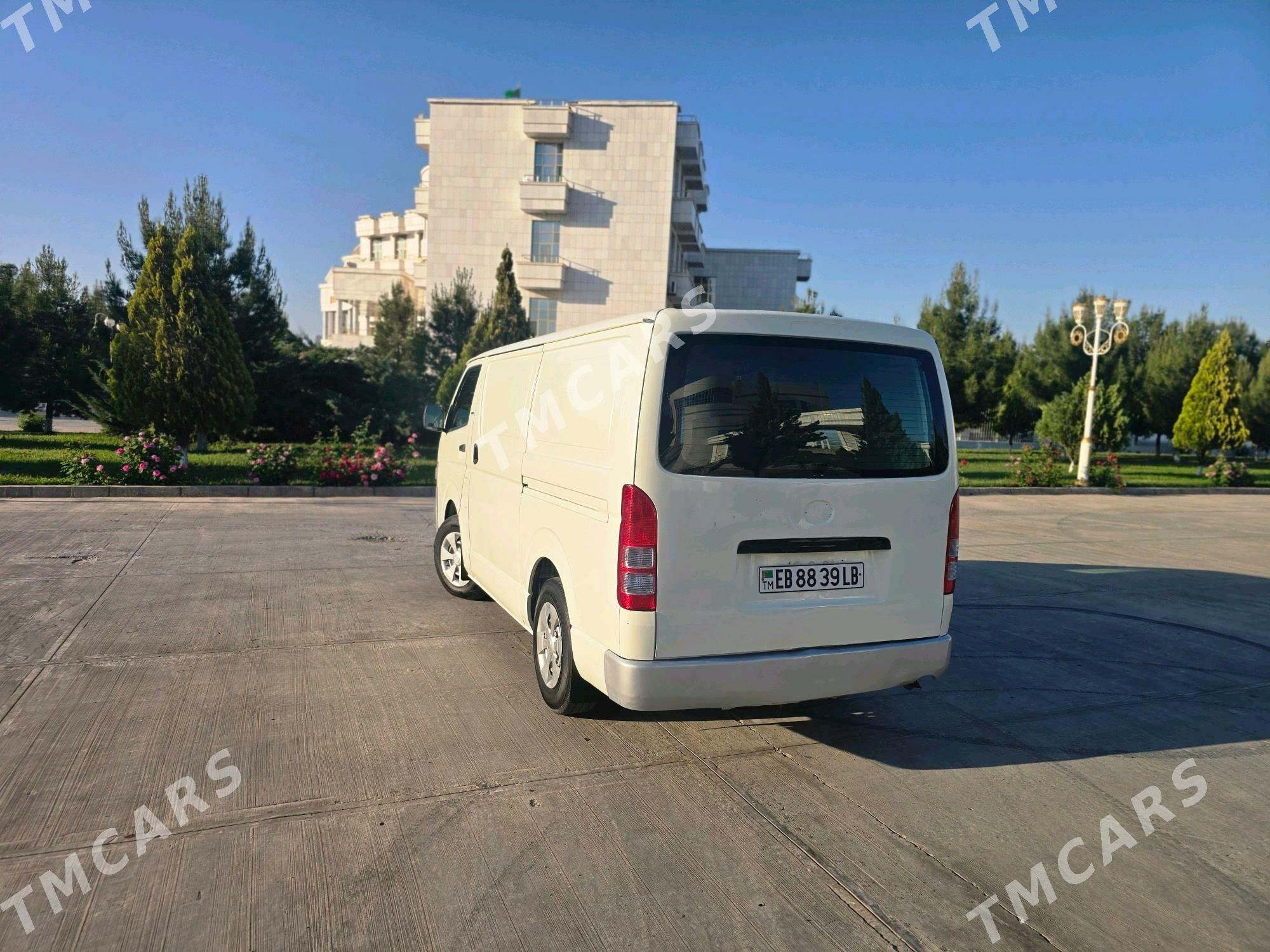 Toyota Hiace 2007 - 250 000 TMT - Дянев - img 6