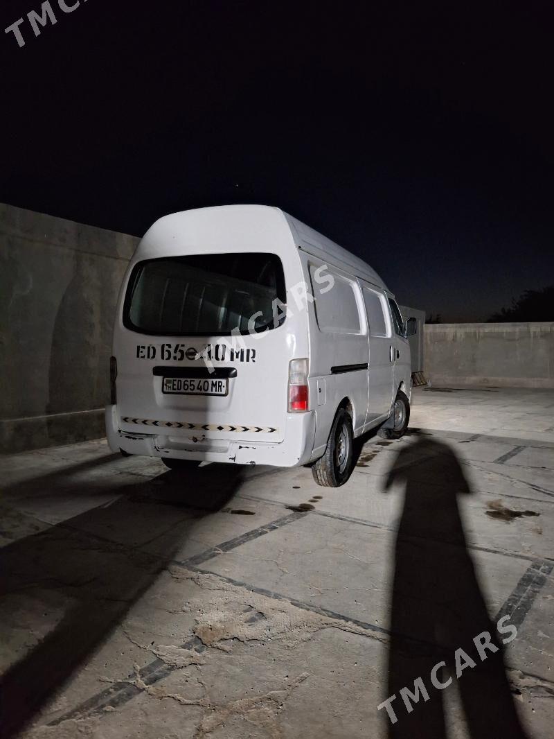 Nissan Urvan 2005 - 95 000 TMT - Wekilbazar - img 3