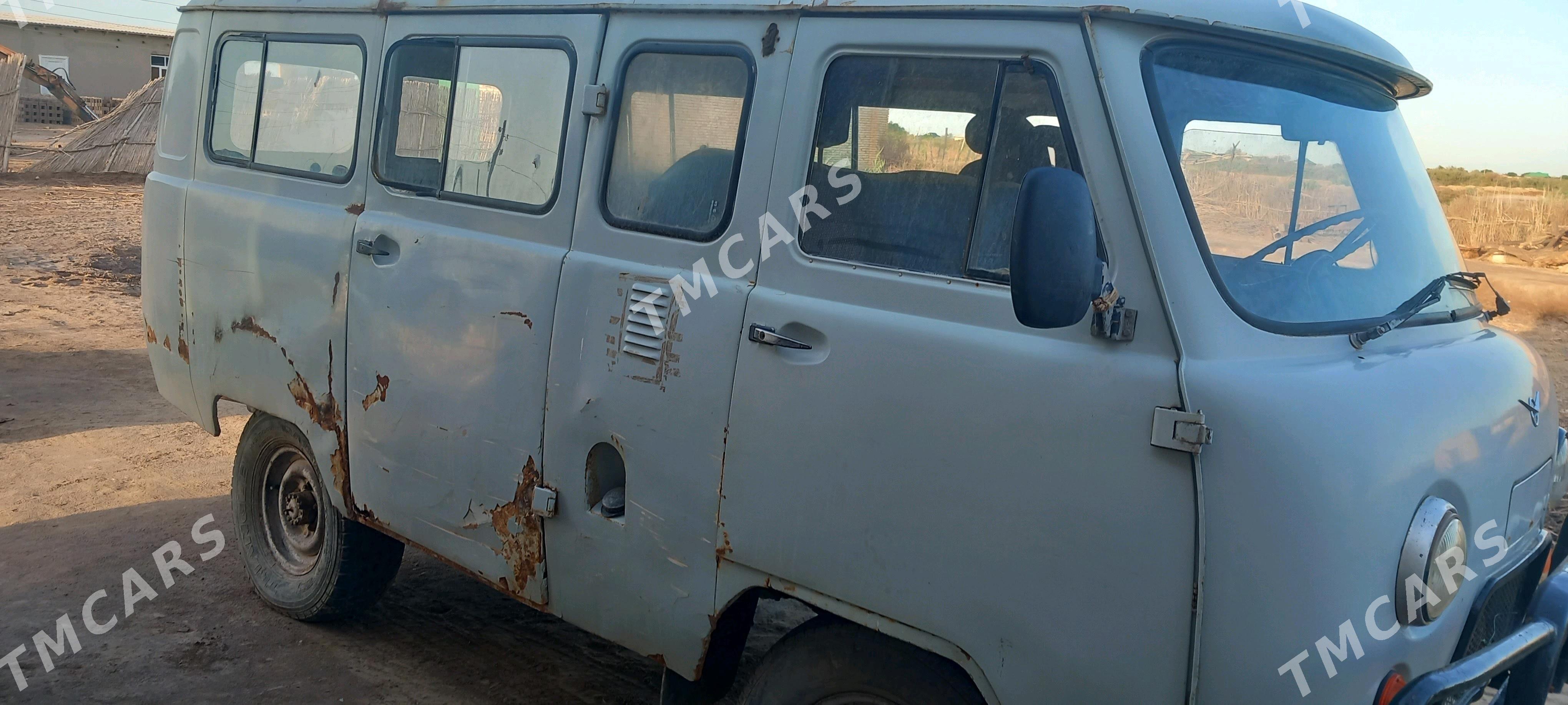 UAZ 2206 2000 - 20 000 TMT - етр. Туркменбаши - img 4