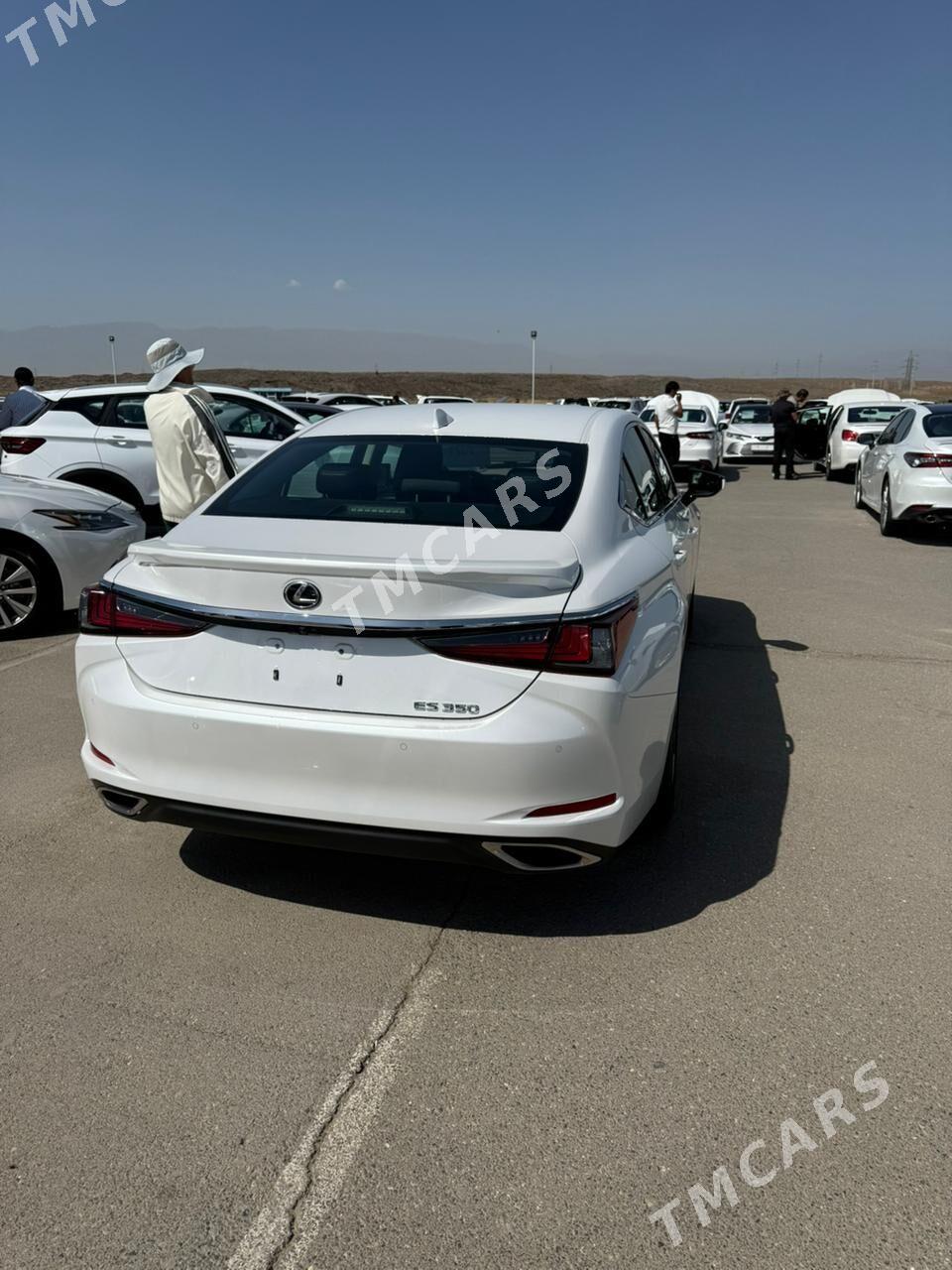 Lexus ES 350 2023 - 669 800 TMT - Bedew - img 3