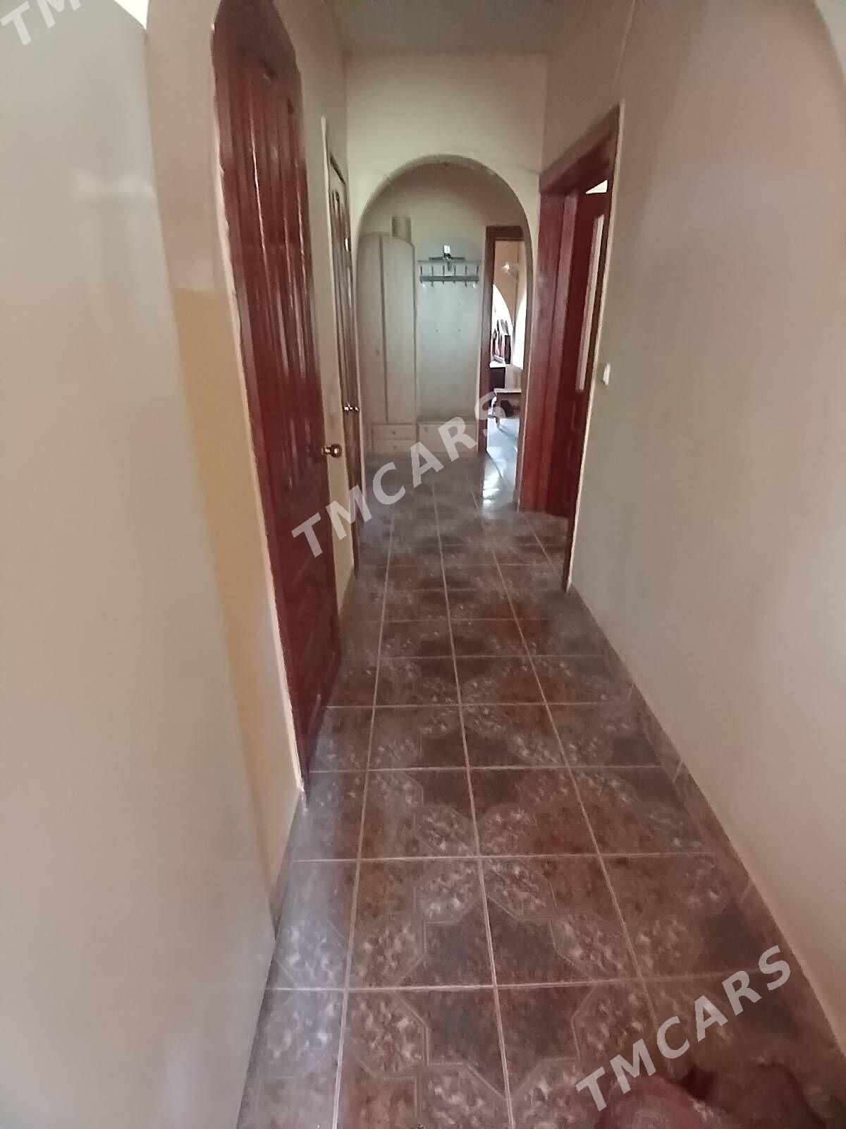 Продажа 2 мкр 3 комнаты 105м² - Aşgabat - img 3