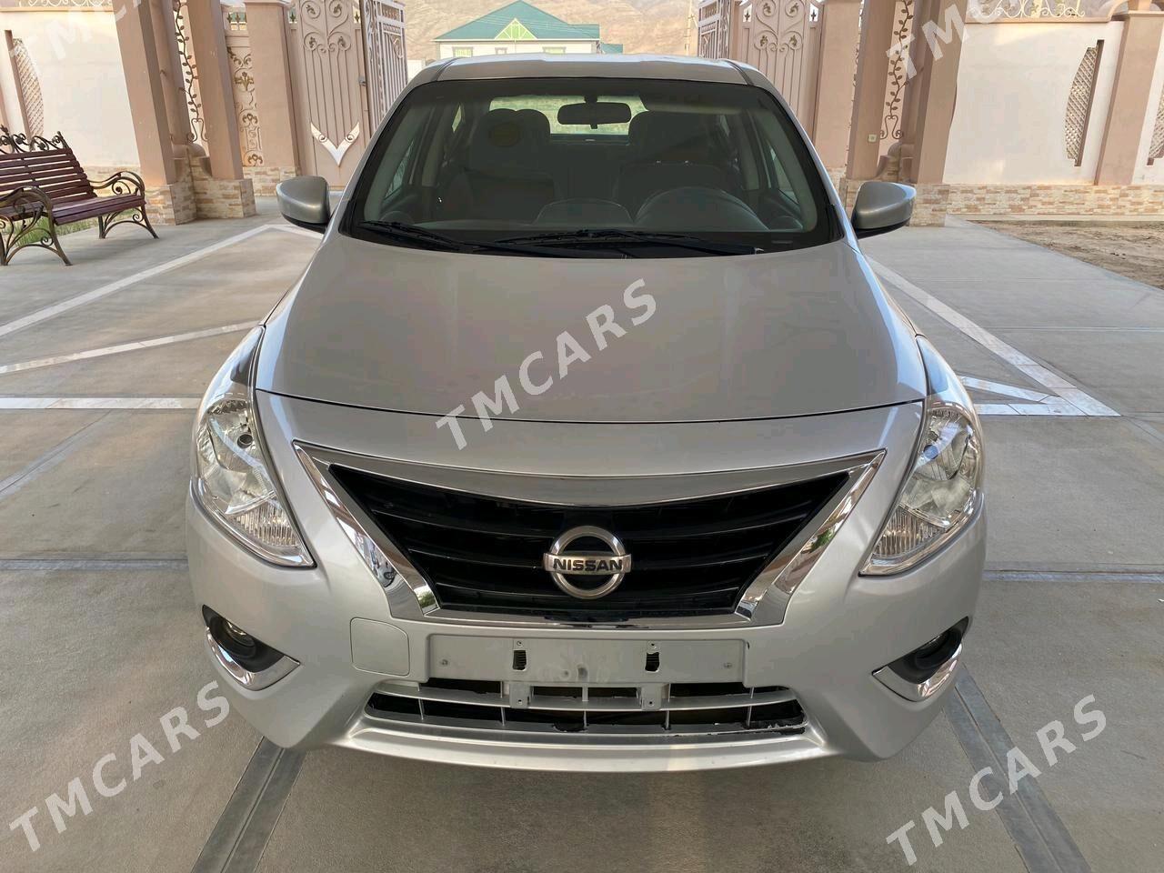 Nissan Versa 2018 - 160 000 TMT - Türkmenabat - img 5
