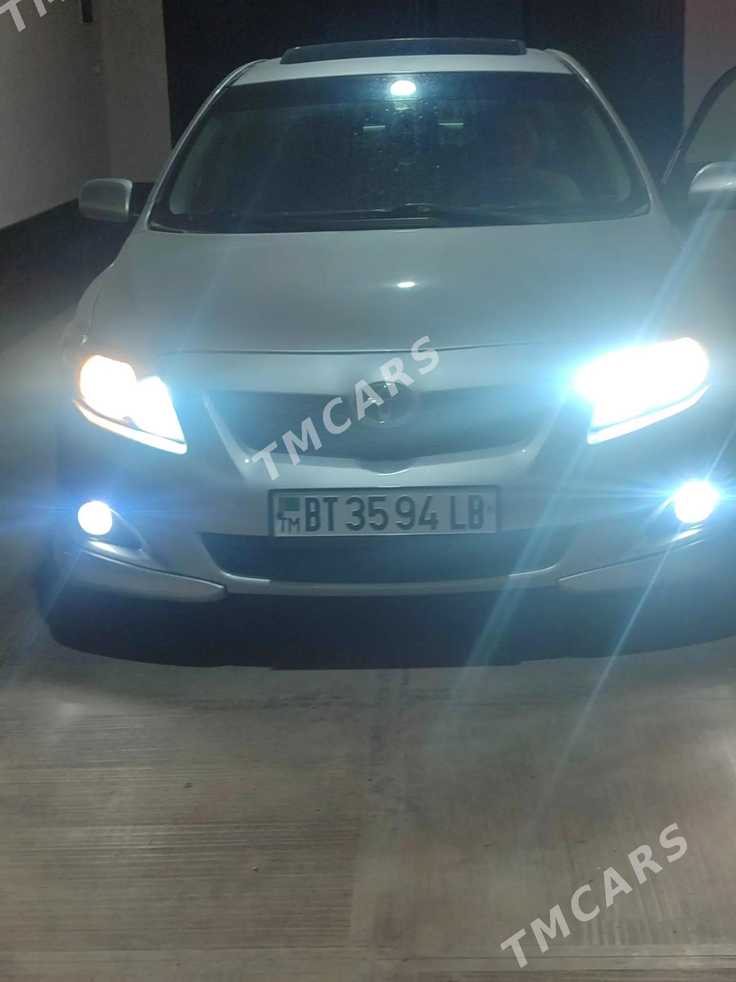 Toyota Corolla 2010 - 137 000 TMT - Туркменабат - img 5