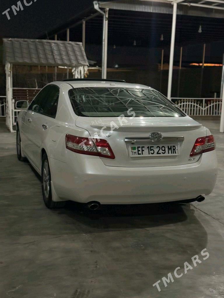 Toyota Camry 2010 - 230 000 TMT - Мары - img 3