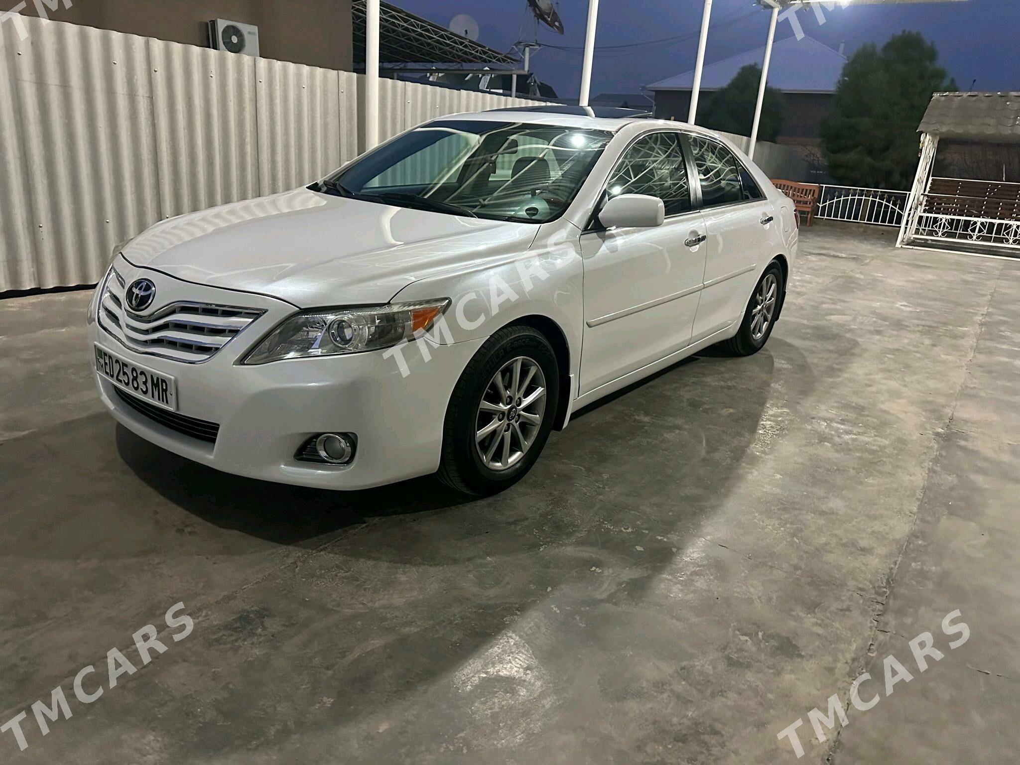 Toyota Camry 2010 - 230 000 TMT - Мары - img 7