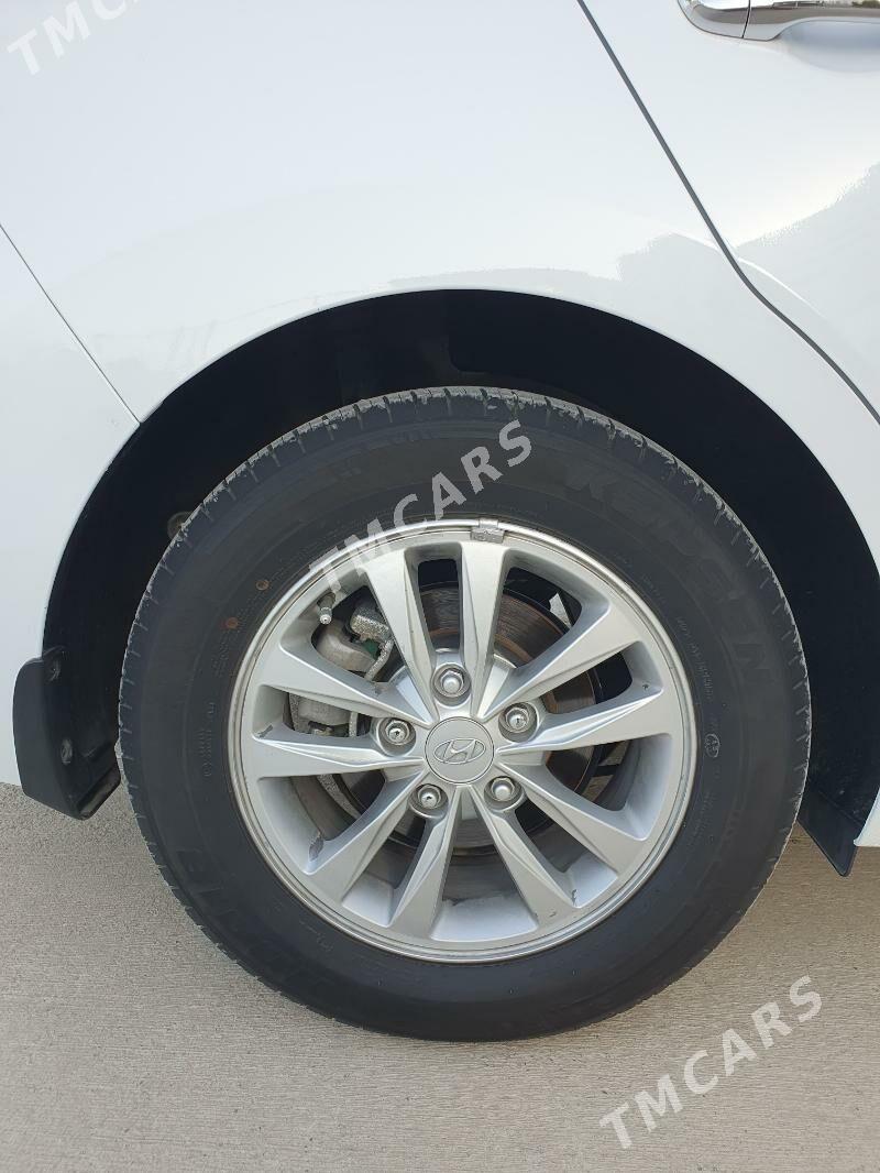 Hyundai Elantra 2019 - 215 000 TMT - Ашхабад - img 8