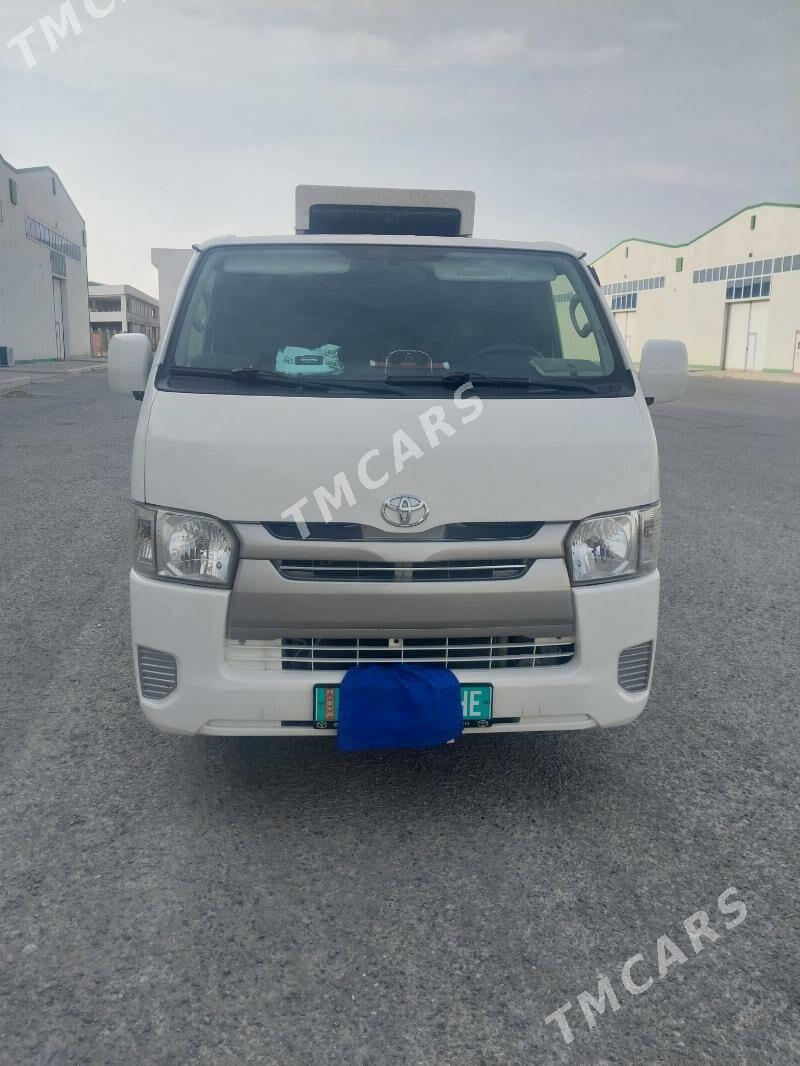 Toyota Hiace 2015 - 310 000 TMT - Ашхабад - img 2