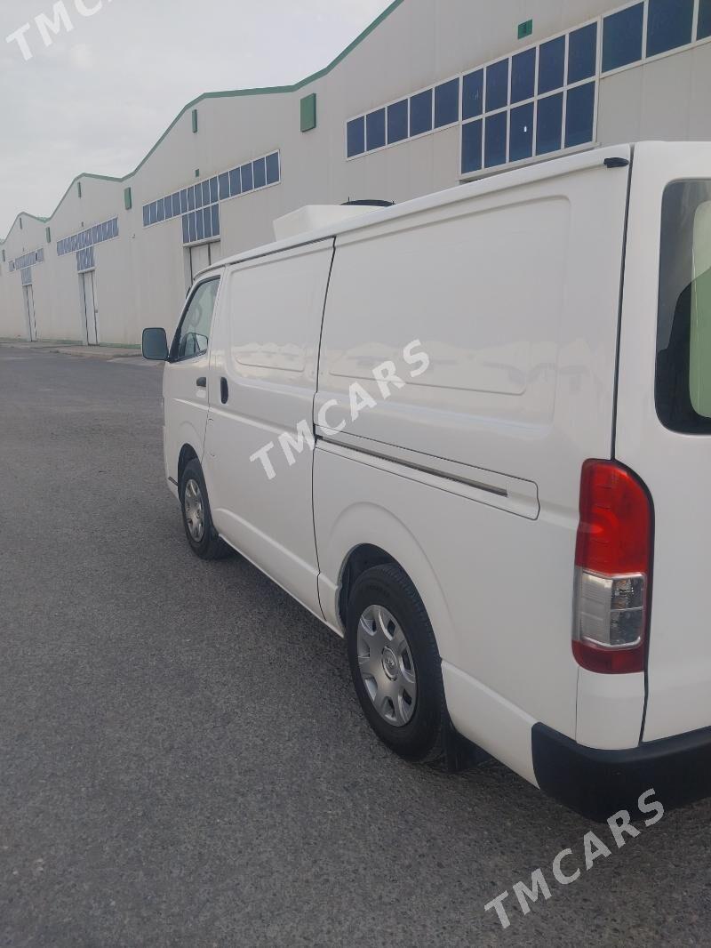 Toyota Hiace 2015 - 310 000 TMT - Ашхабад - img 4