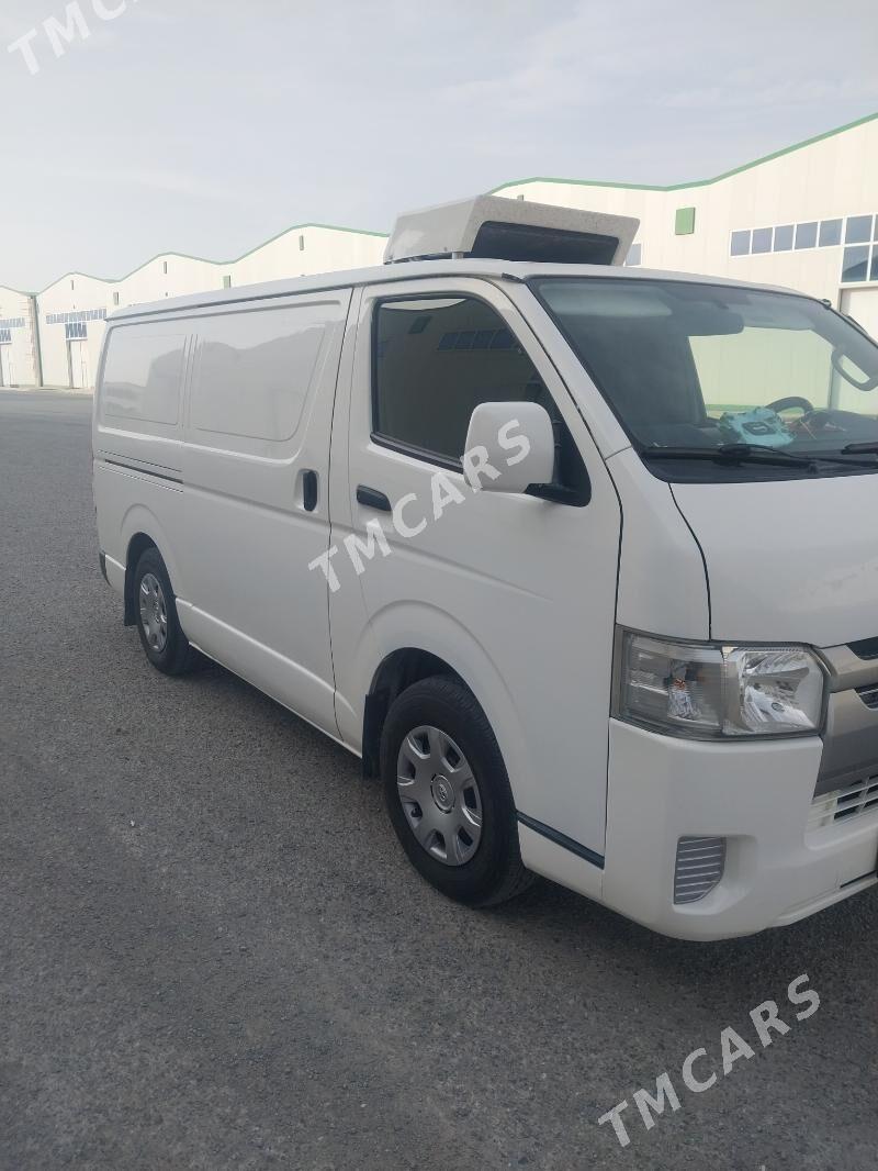 Toyota Hiace 2015 - 310 000 TMT - Ашхабад - img 3