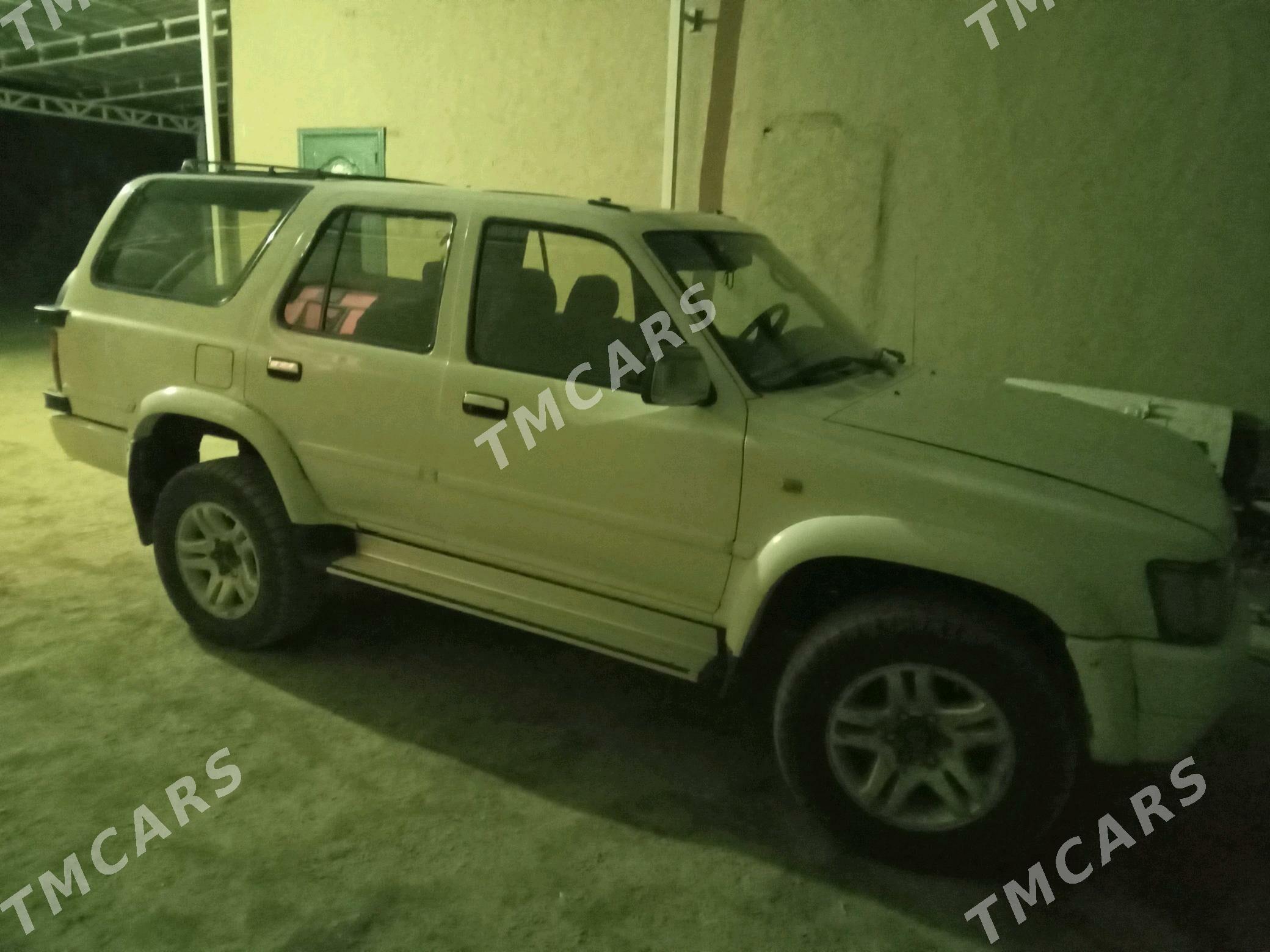 Toyota Hilux 1993 - 30 000 TMT - Gubadag - img 5