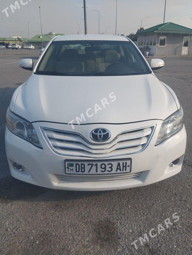Toyota Camry 2011 - 170 000 TMT - Гаудан "В" - img 4