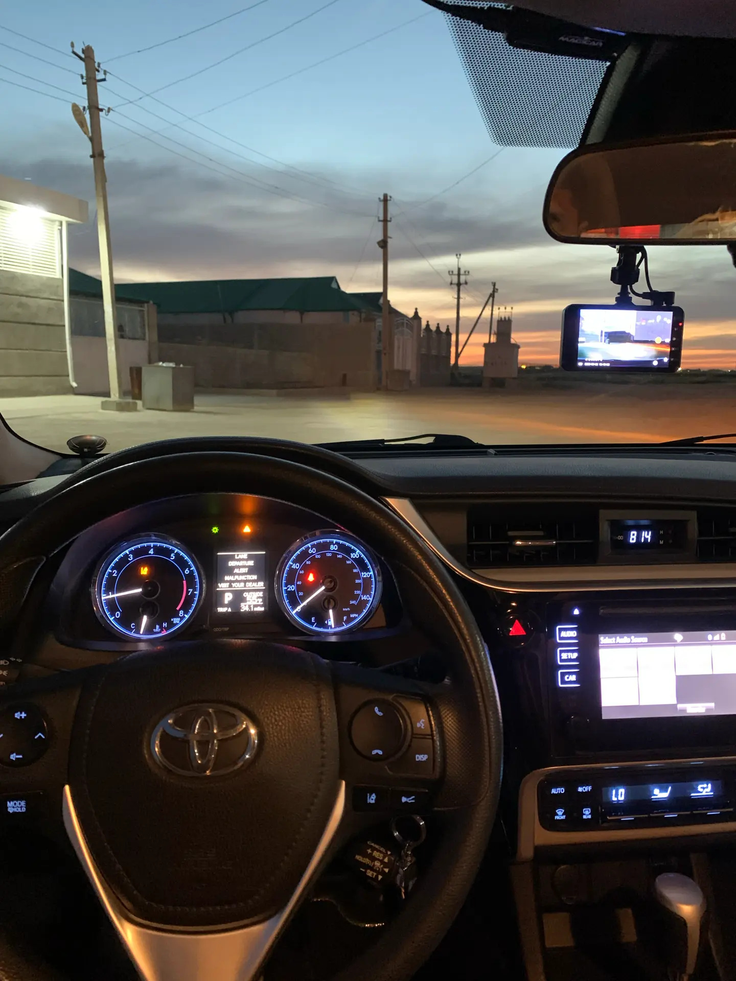 Toyota Corolla 2018 - 210 000 TMT - Aşgabat - img 8