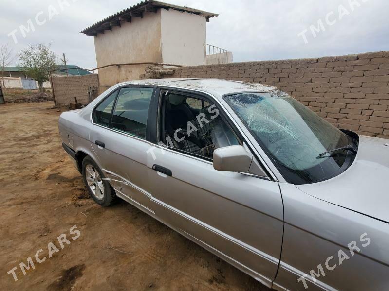 BMW 525 1990 - 12 000 TMT - Кёнеургенч - img 2