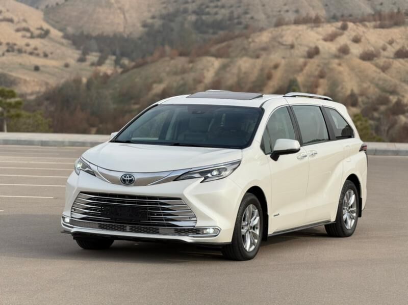 Toyota Sienna 2022 - 635 000 TMT - Ашхабад - img 2