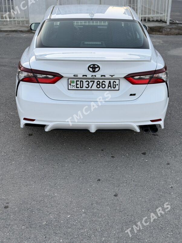 Toyota Camry 2021 - 325 000 TMT - Parahat 3 - img 4