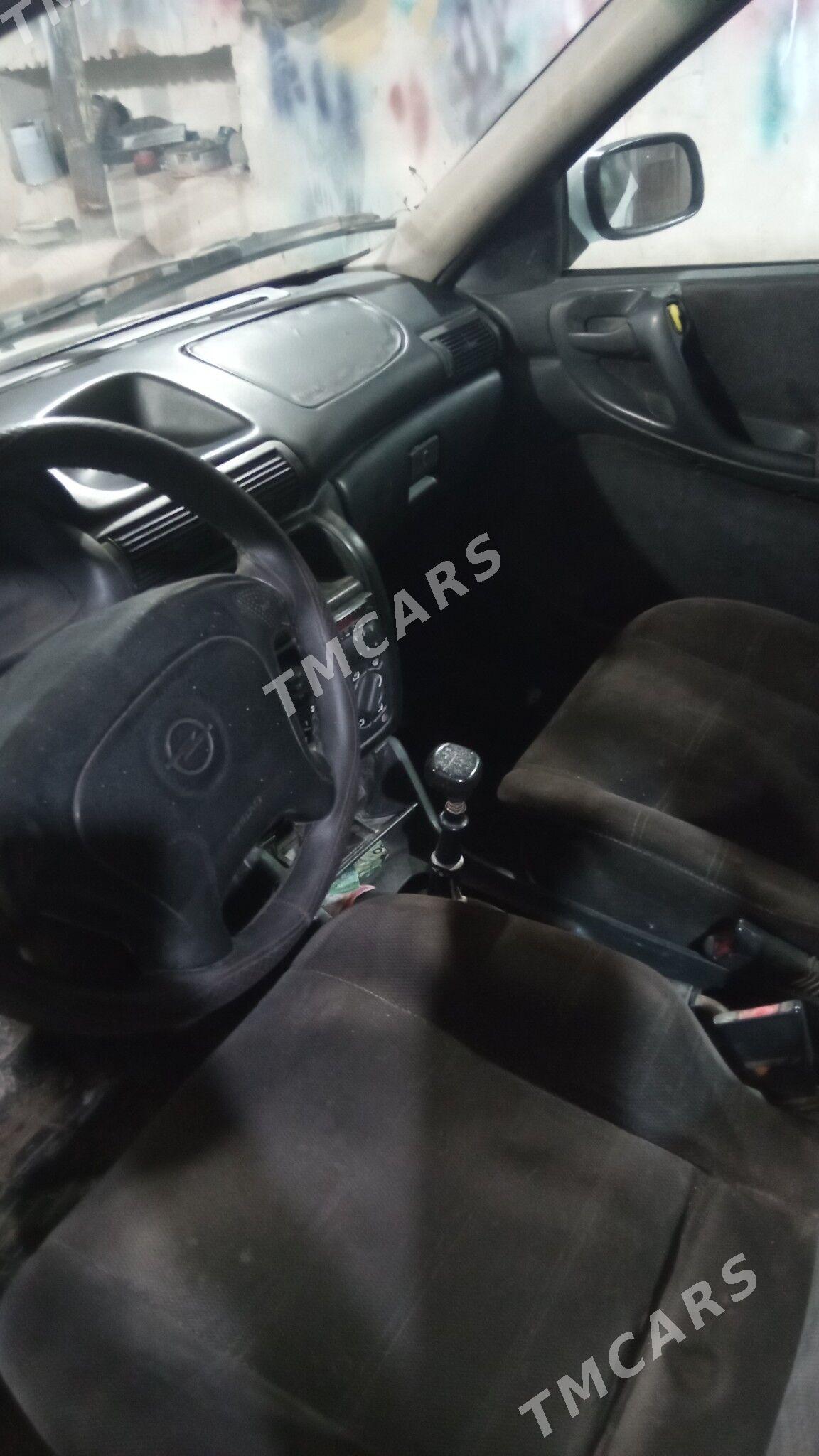 Opel Astra 1993 - 30 000 TMT - Daşoguz - img 3