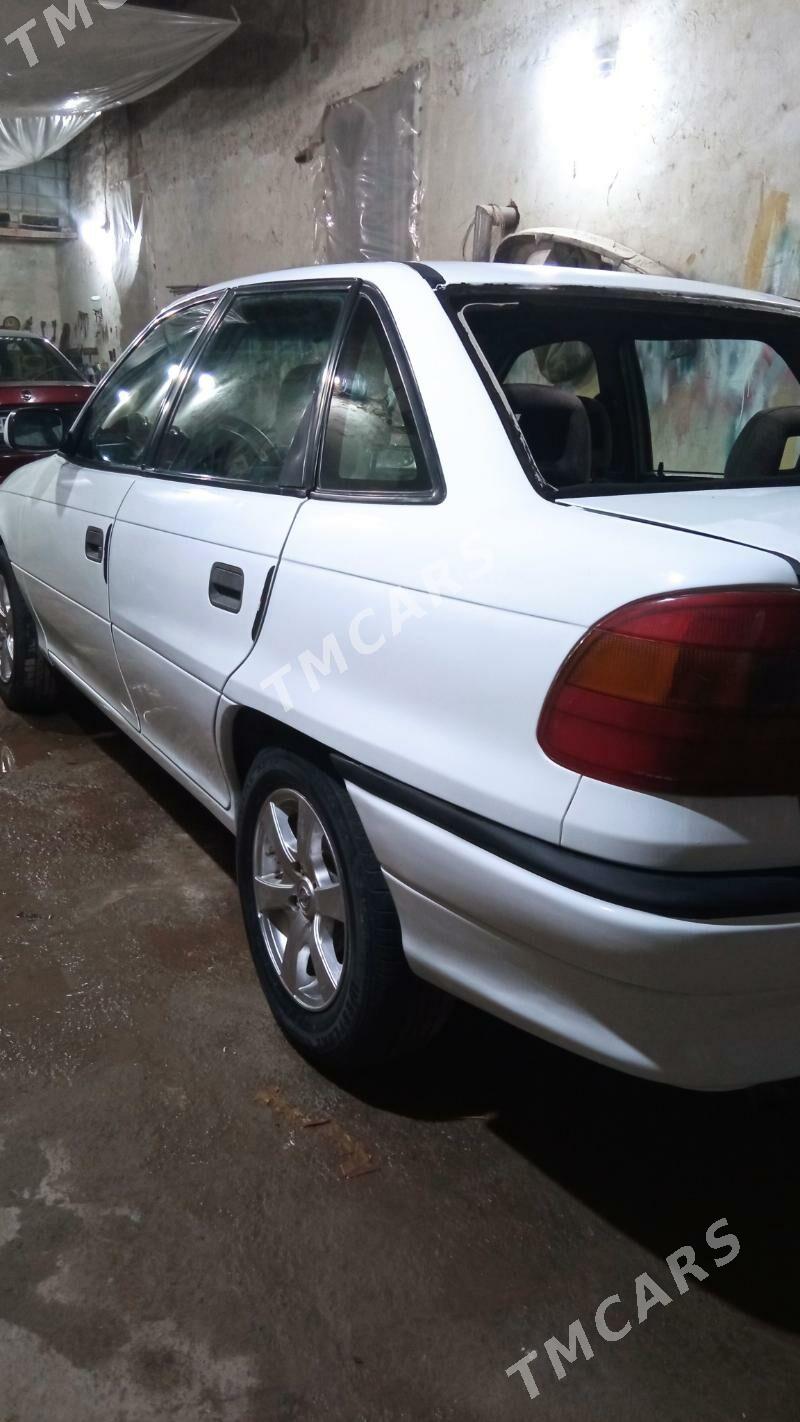 Opel Astra 1993 - 30 000 TMT - Daşoguz - img 6