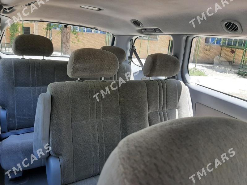 Toyota Sienna 2002 - 150 000 TMT - Türkmenabat - img 4