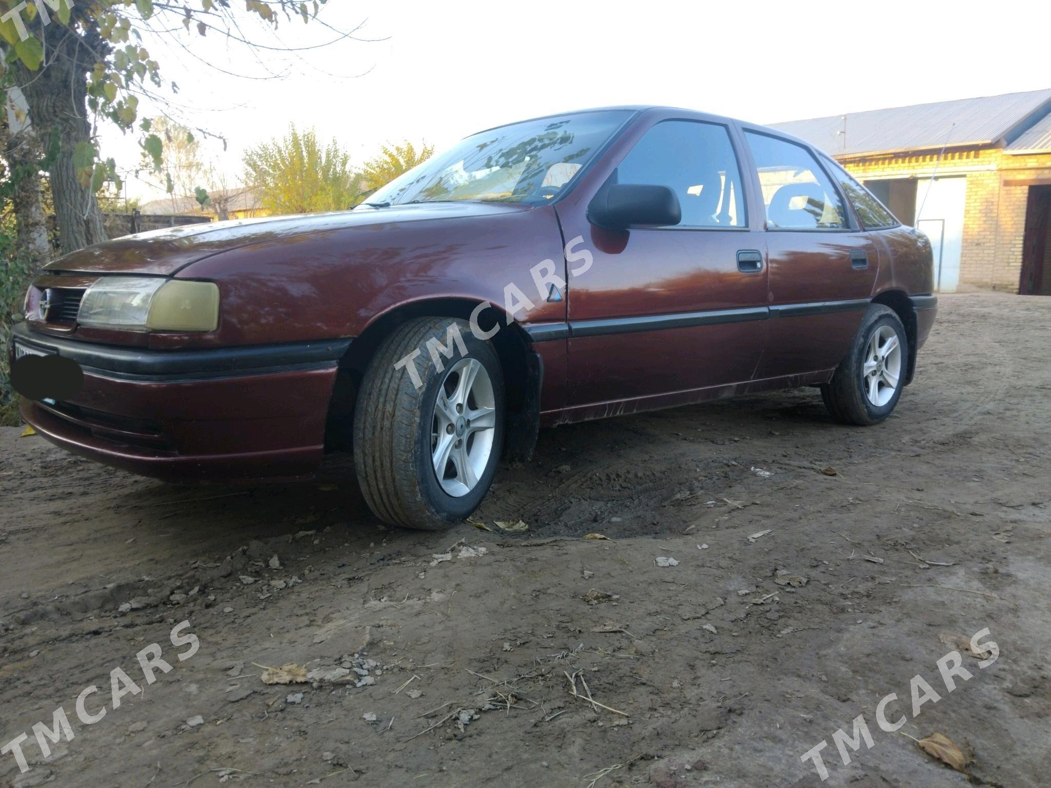 Opel Vectra 1993 - 18 000 TMT - Ходжамбаз - img 3