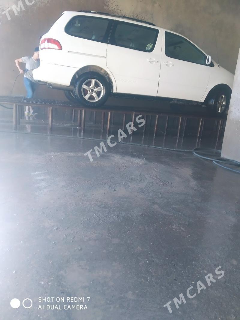 Toyota Sienna 2002 - 140 000 TMT - Türkmenbaşy etr. - img 3