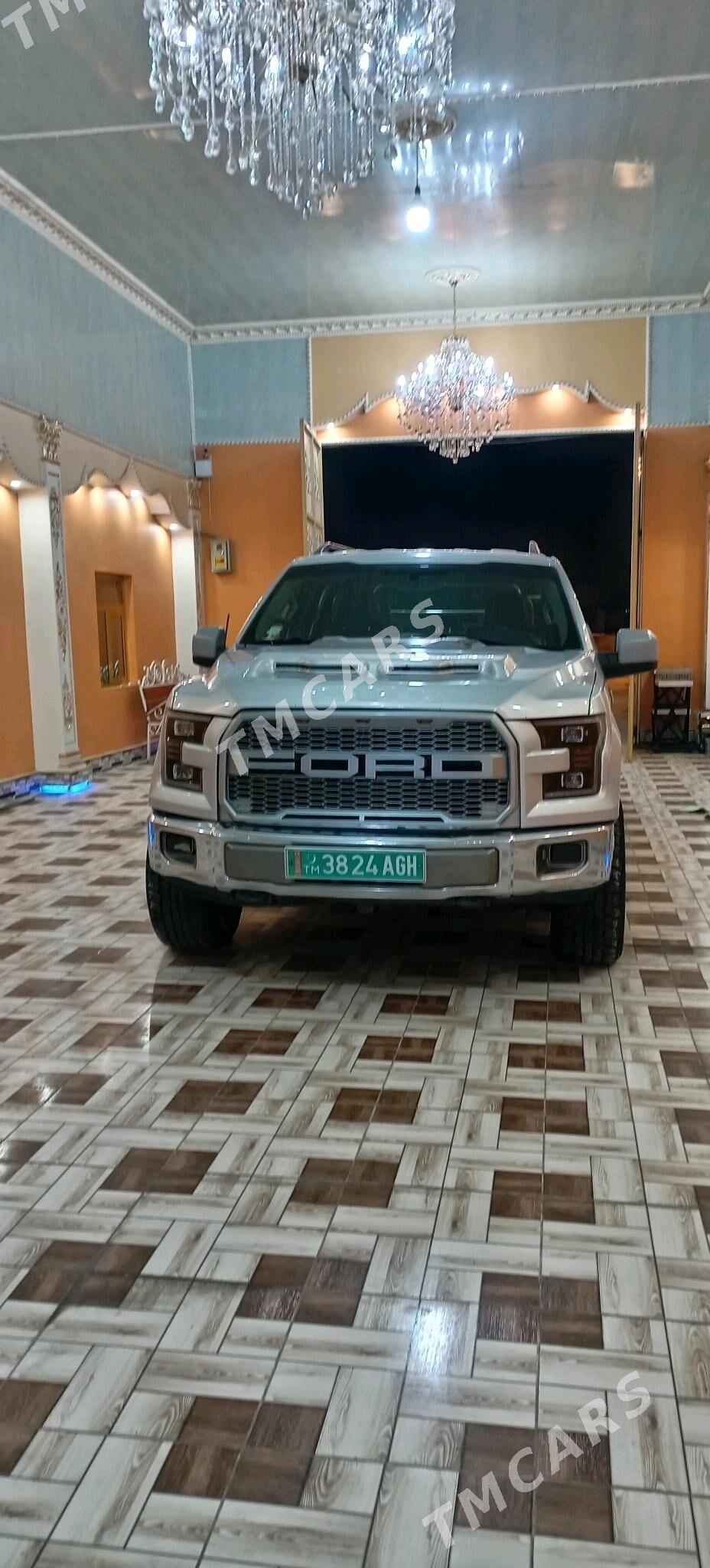 Ford F-150 2017 - 500 000 TMT - Büzmeýin - img 6