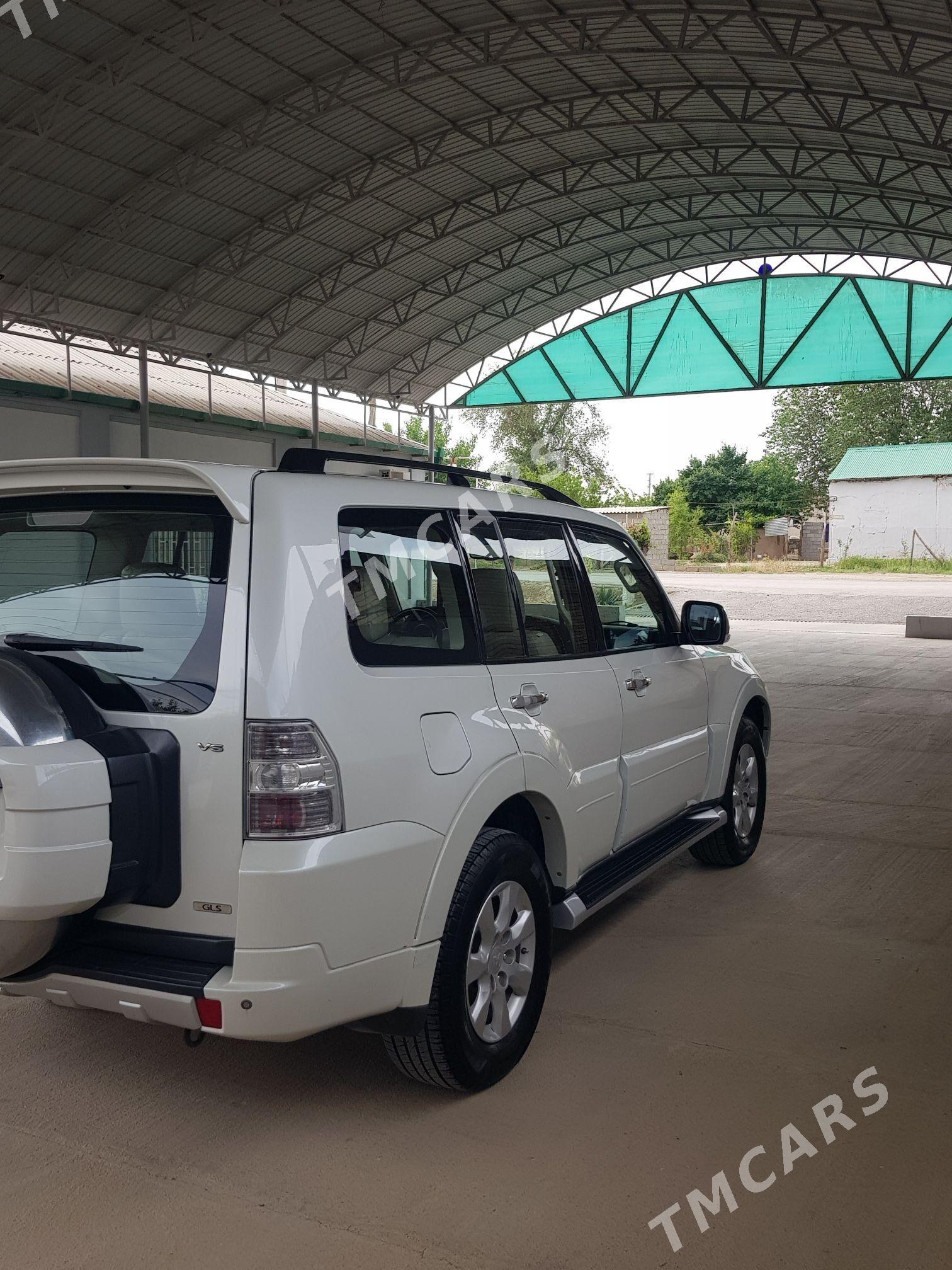 Mitsubishi Pajero 2013 - 255 000 TMT - Aşgabat - img 4