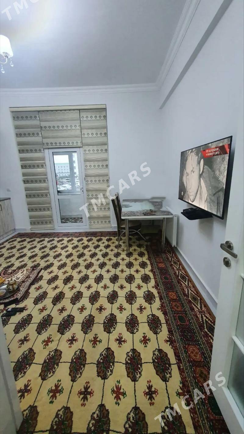 Гуртли полуэлитка 4 ком 1 этаж - Aşgabat - img 6