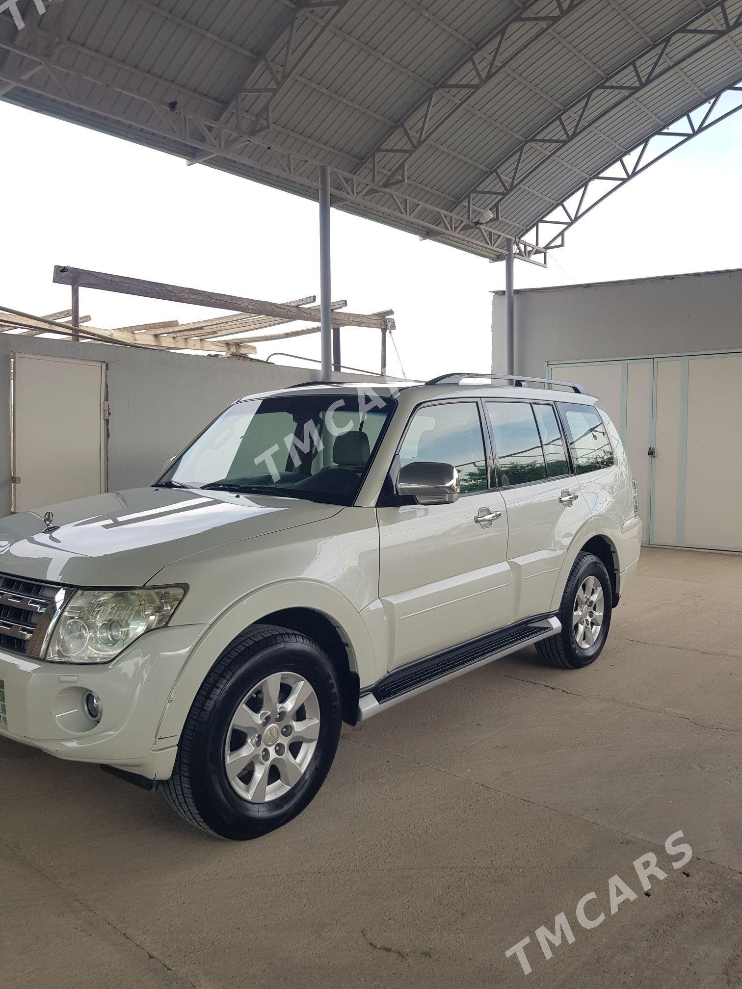 Mitsubishi Pajero 2013 - 255 000 TMT - Aşgabat - img 5