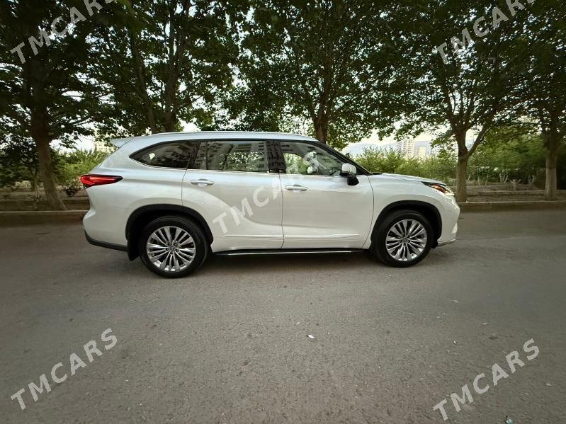 Toyota Highlander 2022 - 710 000 TMT - Ашхабад - img 9