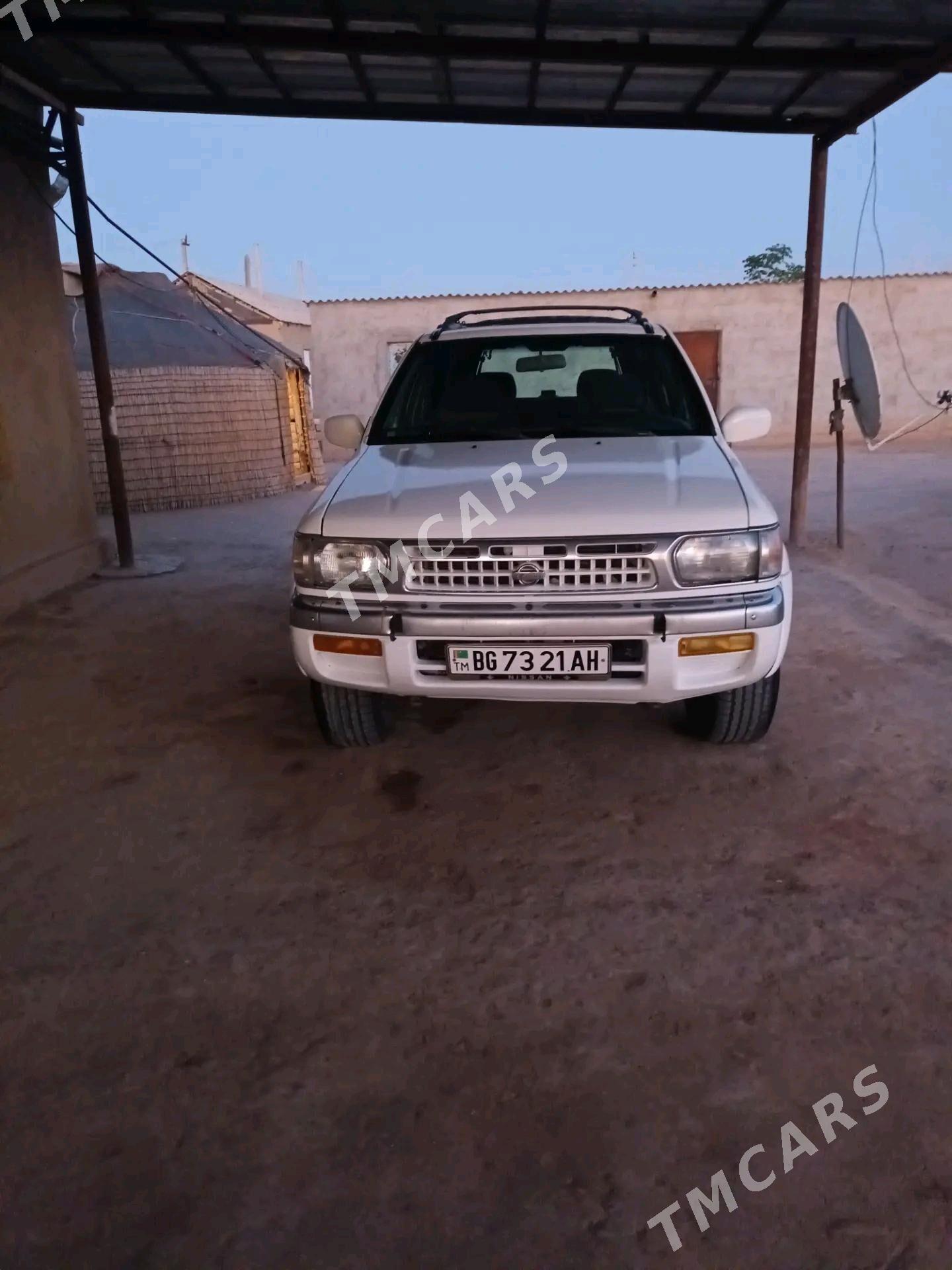 Nissan Pathfinder 1998 - 58 000 TMT - Ak bugdaý etraby - img 4