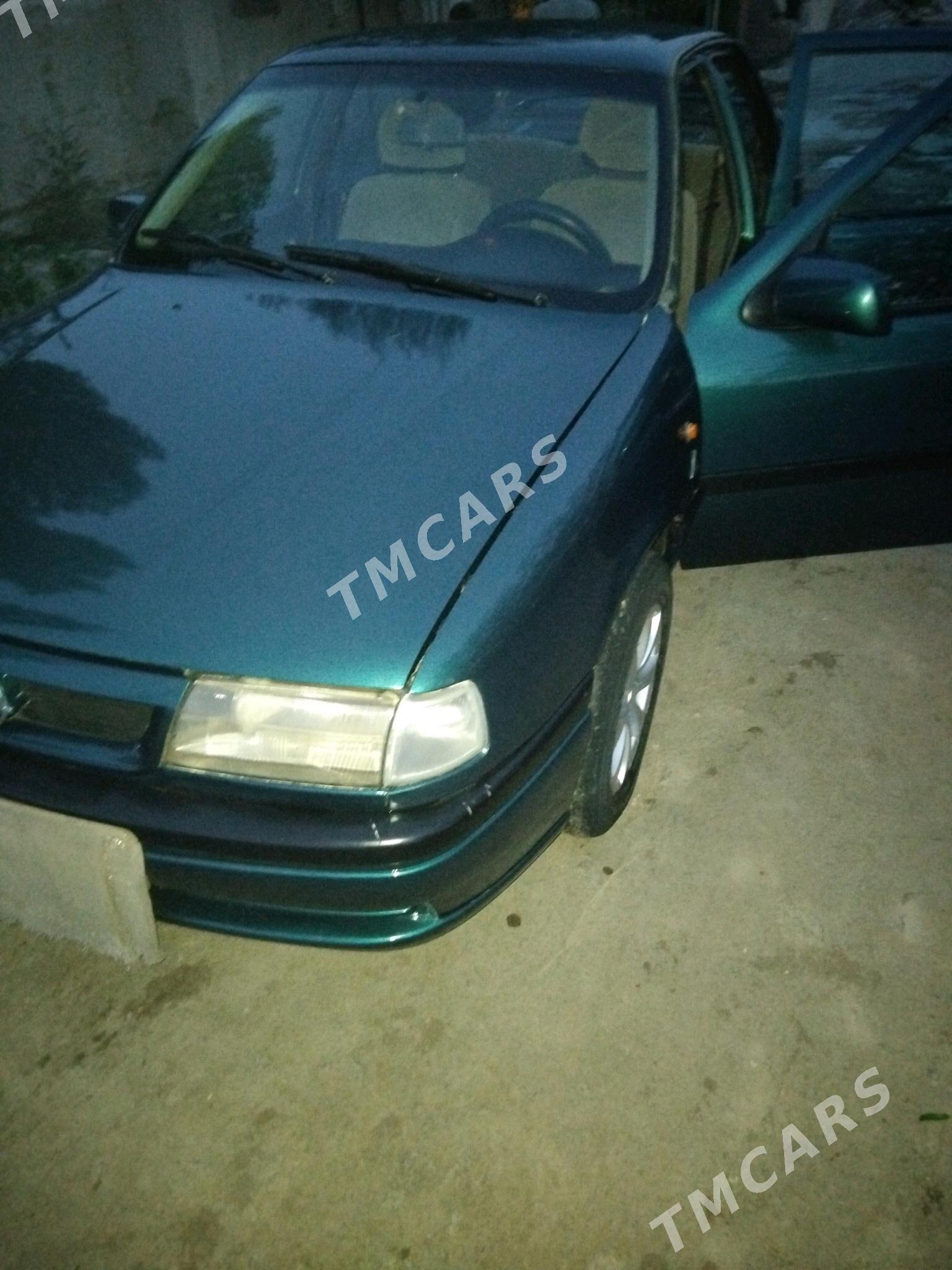 Opel Vectra 1995 - 40 000 TMT - Губадаг - img 2
