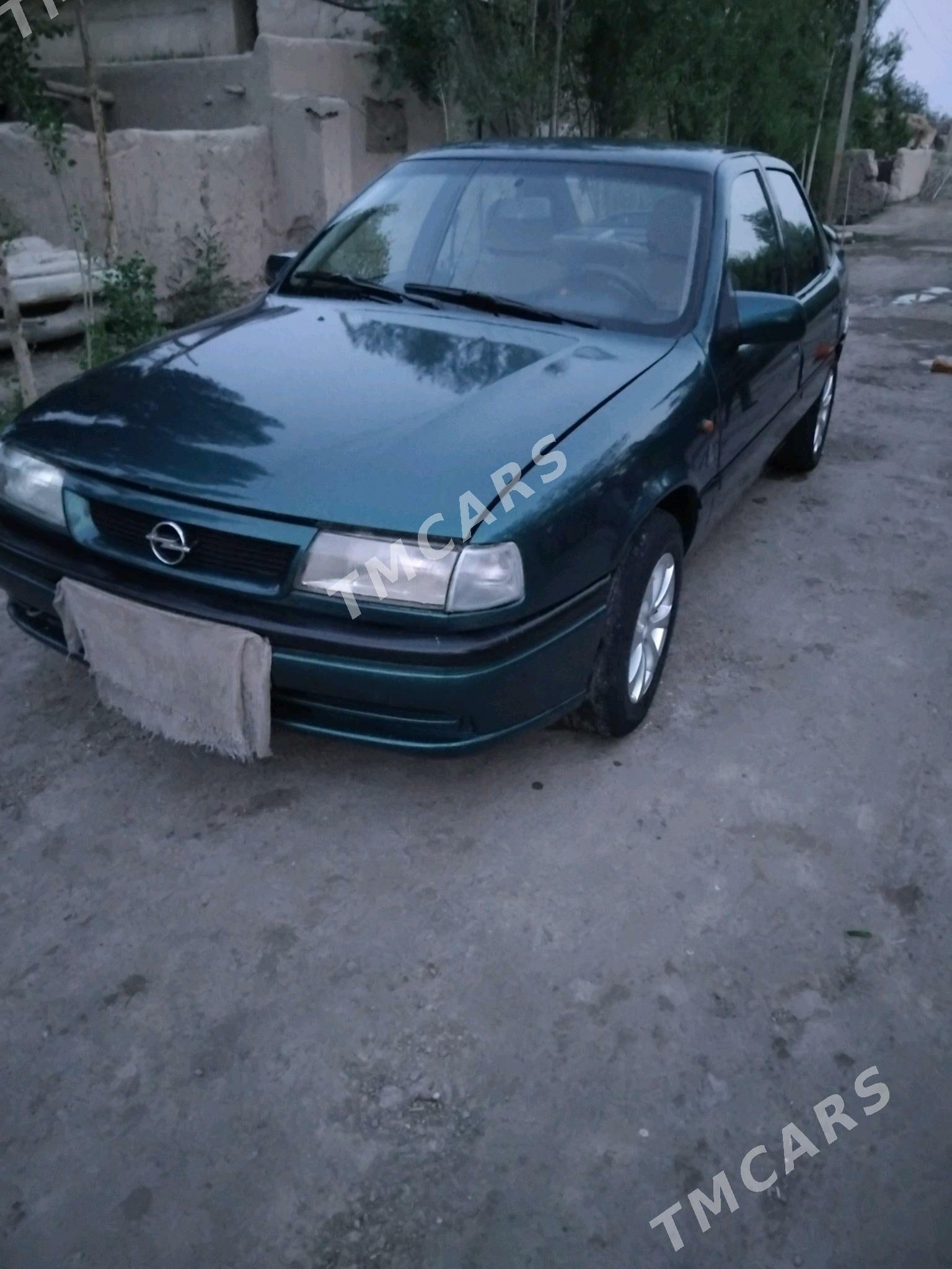 Opel Vectra 1995 - 40 000 TMT - Губадаг - img 6
